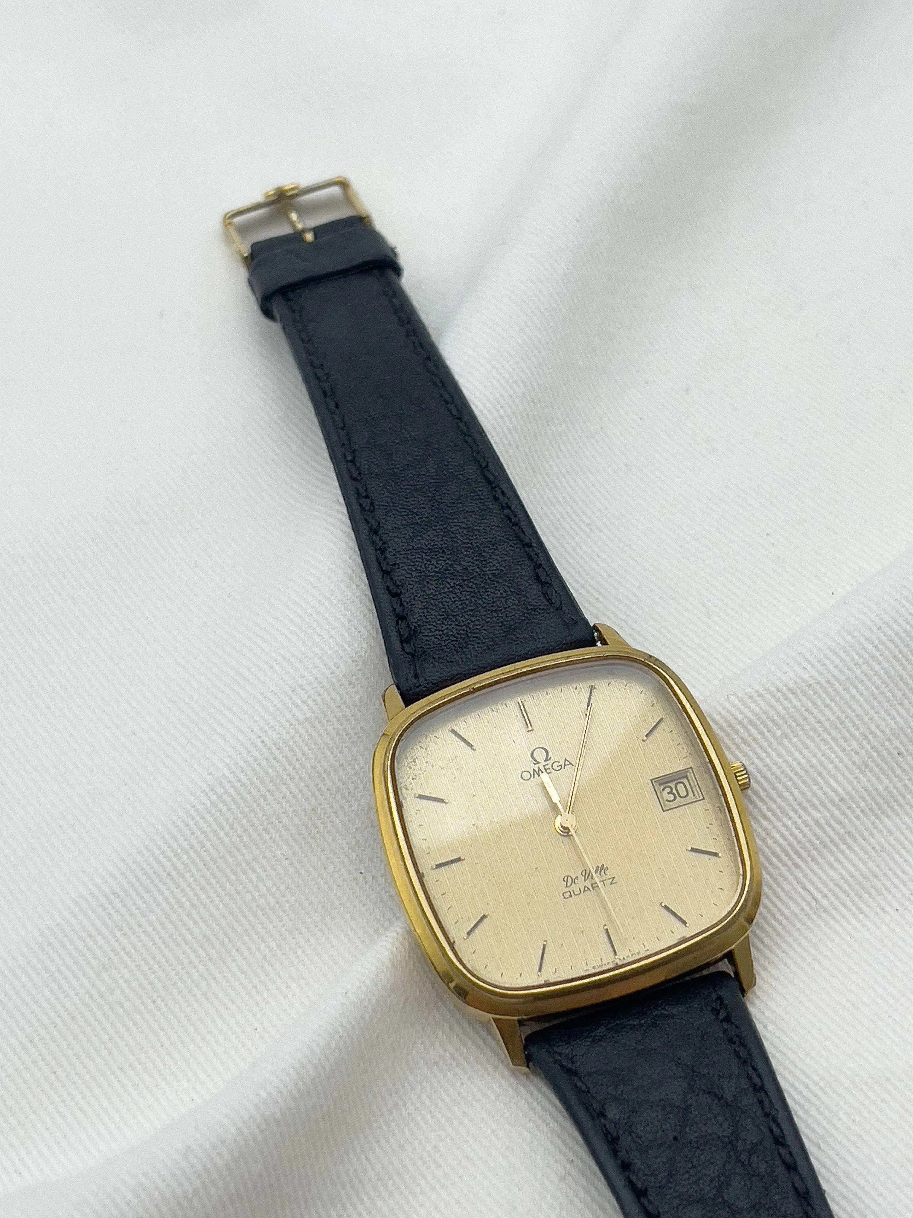 Omega - De Ville Tapissé Gold - 1979 - Atelier Victor Paris - Vintage Watch Shop Dubai