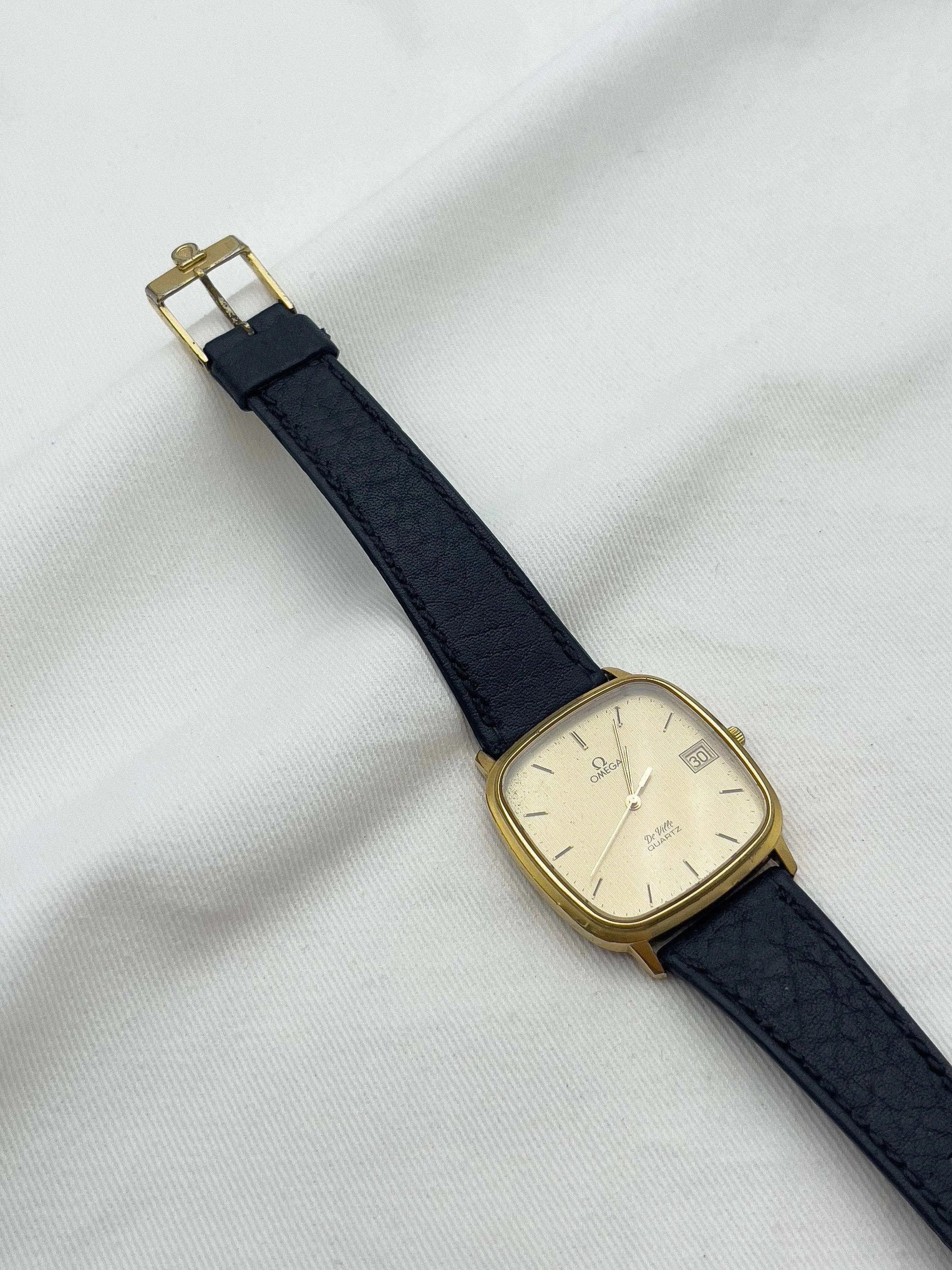 Omega - De Ville Tapissé Gold - 1979 - Atelier Victor Paris - Vintage Watch Shop Dubai