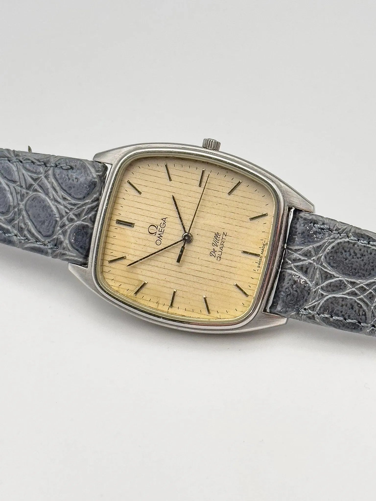 Omega - De Ville Tapisserie Patiné Gris - 1979 - Atelier Victor Paris - Vintage Watch Shop Dubai