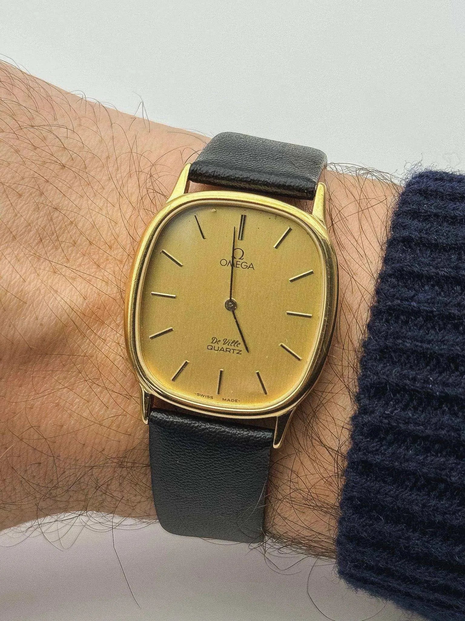 Omega - De Ville Tonneau Arrondi Gold - 1980s - Atelier Victor Paris - Vintage Watch Shop Dubai