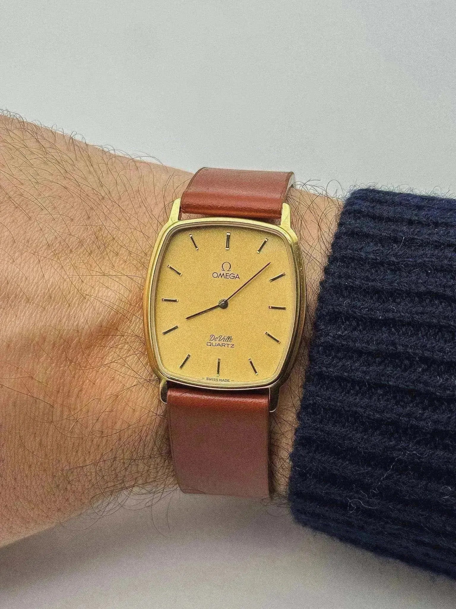 Omega - De Ville Tonneau Gold - 1982 - Atelier Victor