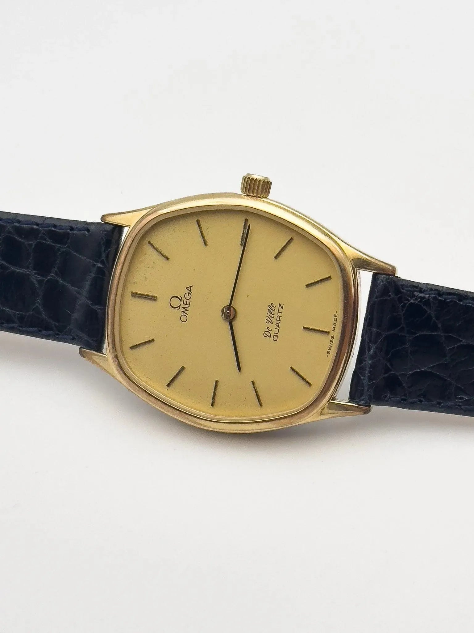 Omega - De Ville Tonneau Gold Blue Croco - 1977 - Atelier Victor Paris - Vintage Watch Shop Dubai