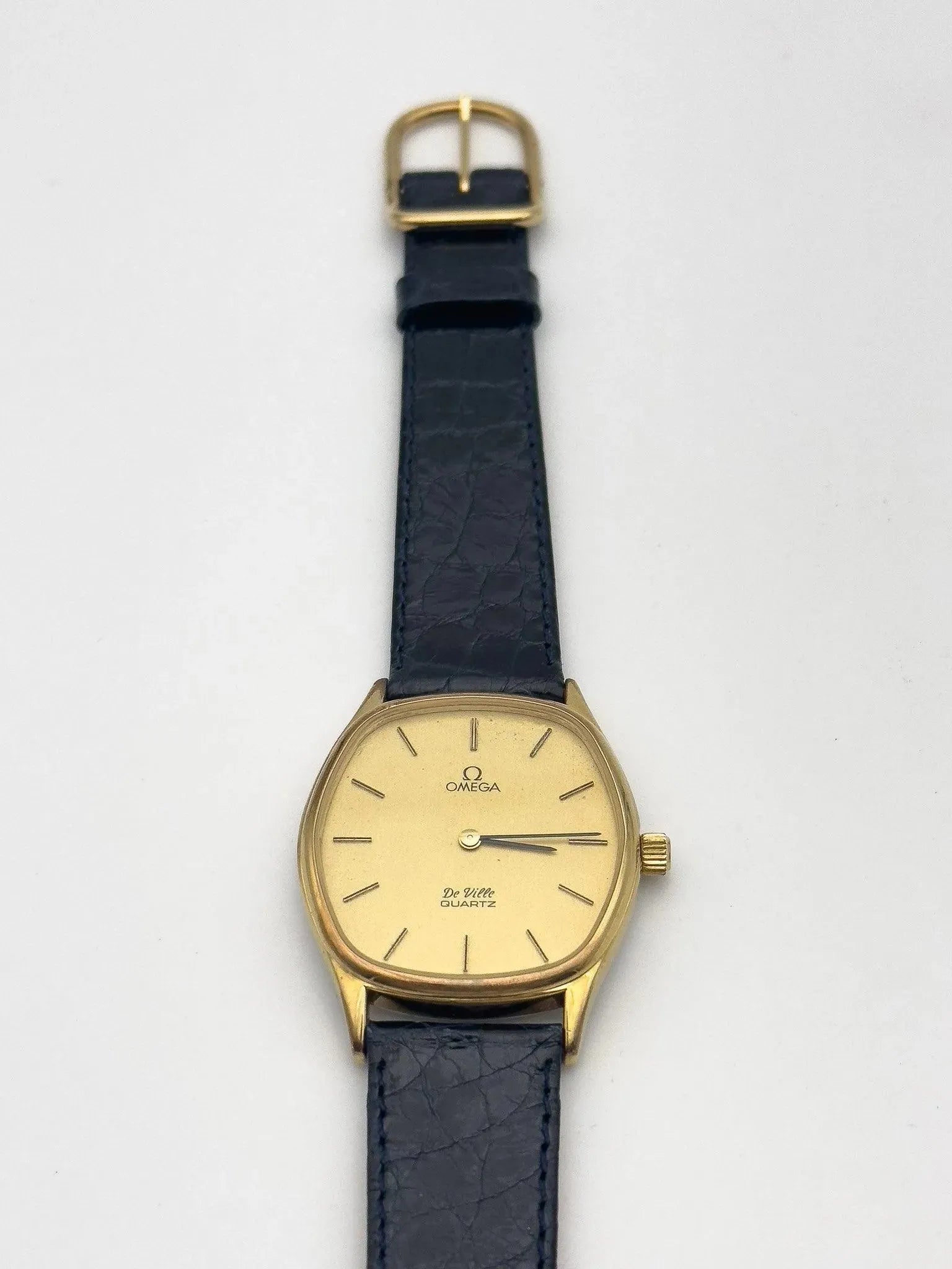 Omega - De Ville Tonneau Gold Blue Croco - 1977 - Atelier Victor Paris - Vintage Watch Shop Dubai