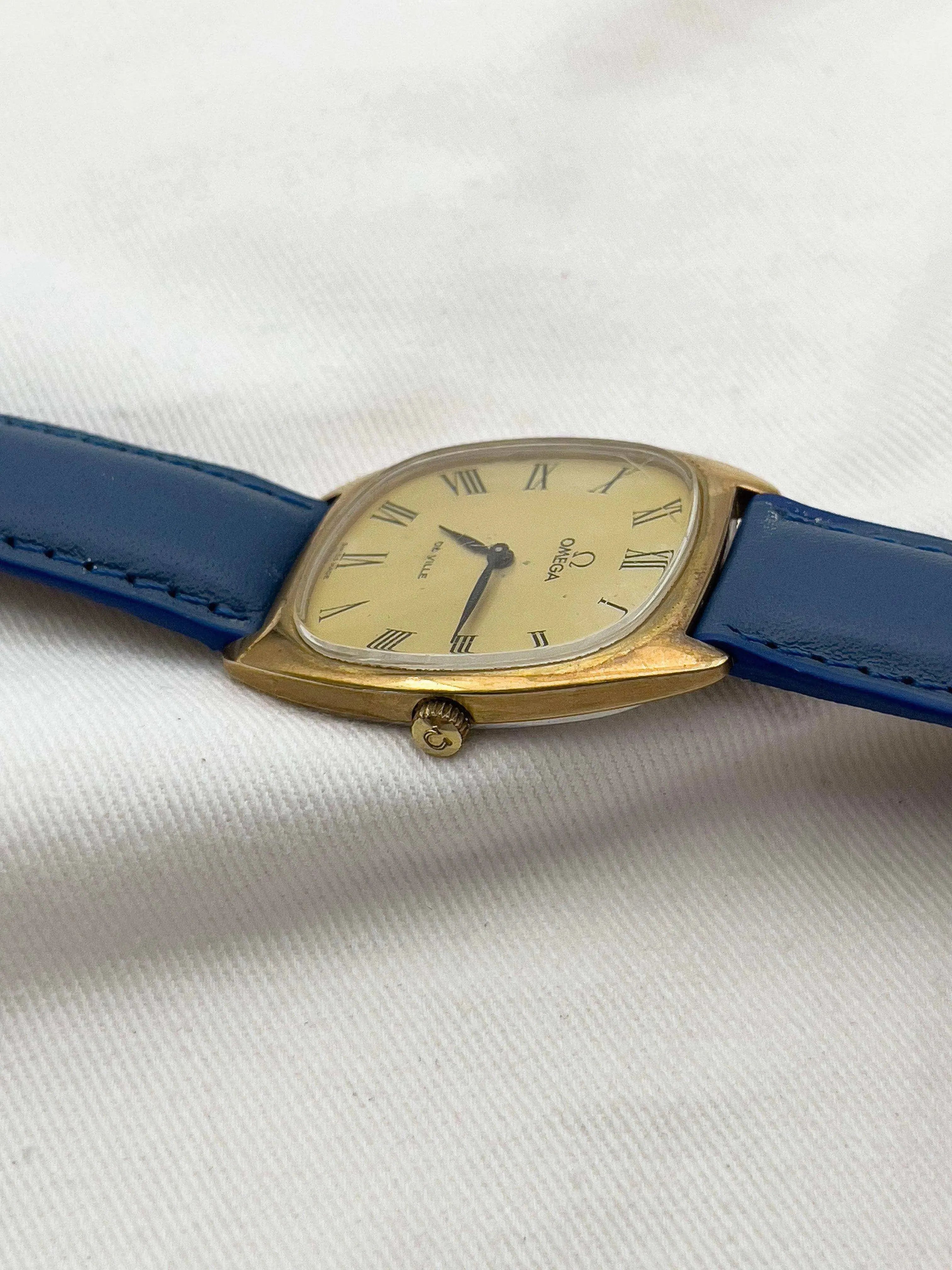 Omega - De Ville Tonneau Gold Romain - 1975 - Atelier Victor Paris - Vintage Watch Shop Dubai