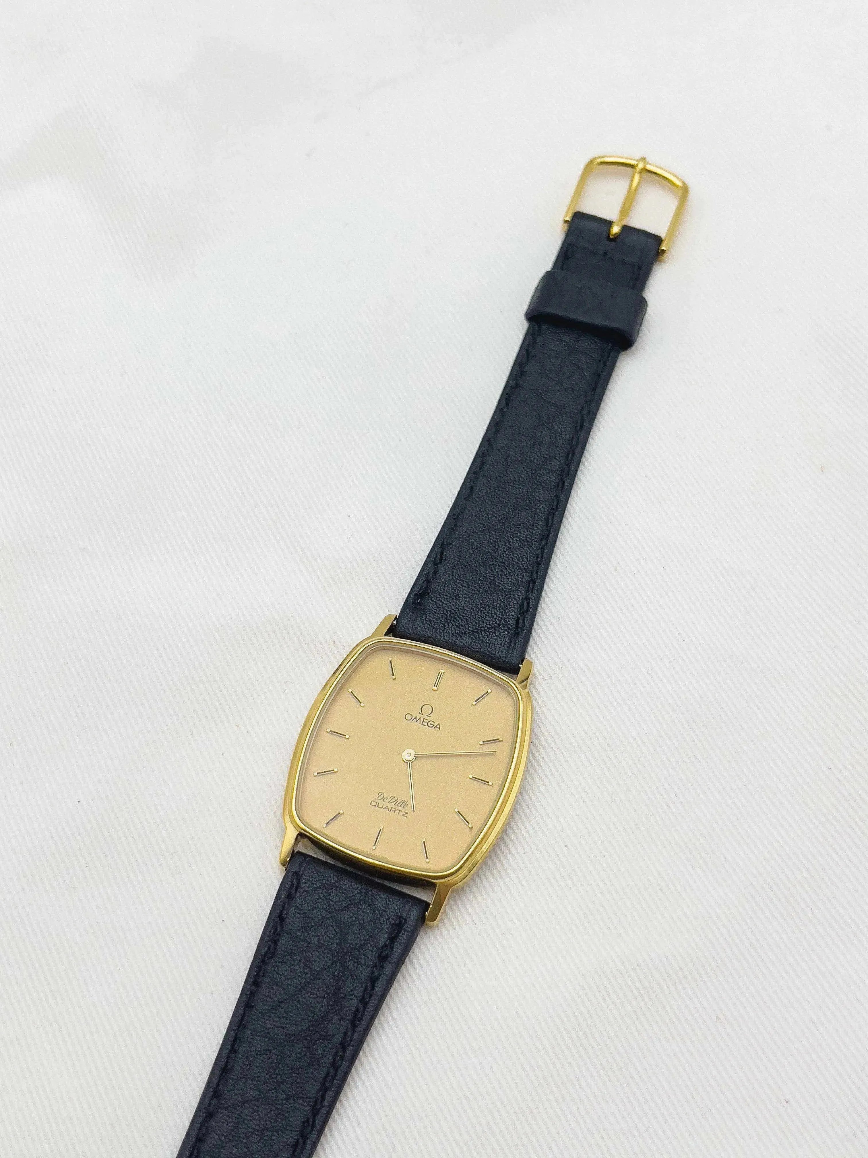 Omega - De Ville Tonneau Quartz No Crown - 1979 - Atelier Victor Paris - Vintage Watch Shop Dubai