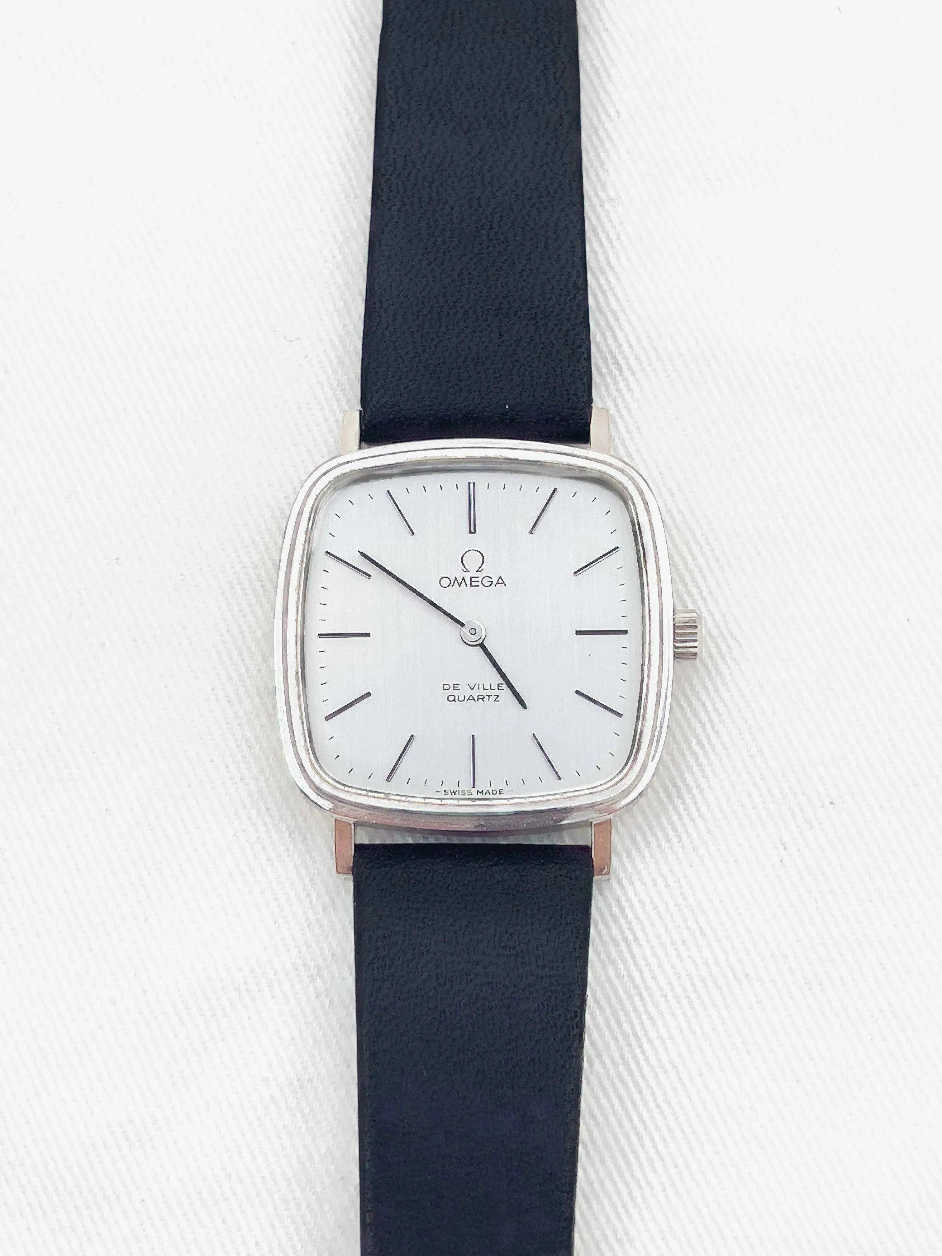 Omega - Dial Acier Quartz - 1976 - Atelier Victor Paris - Vintage Watch Shop Dubai