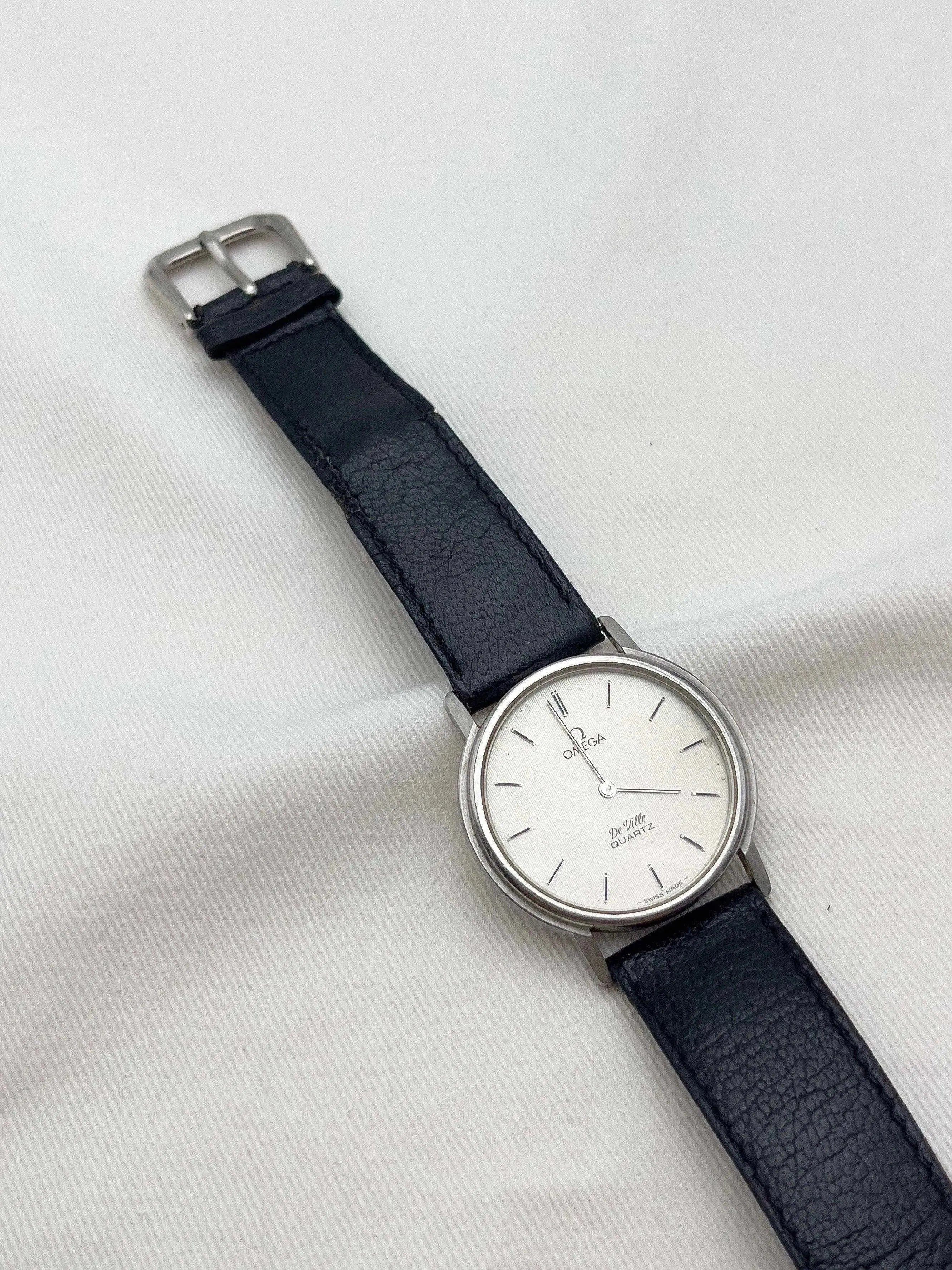 Omega - Dress Circle - 1980 - Atelier Victor Paris - Vintage Watch Shop Dubai