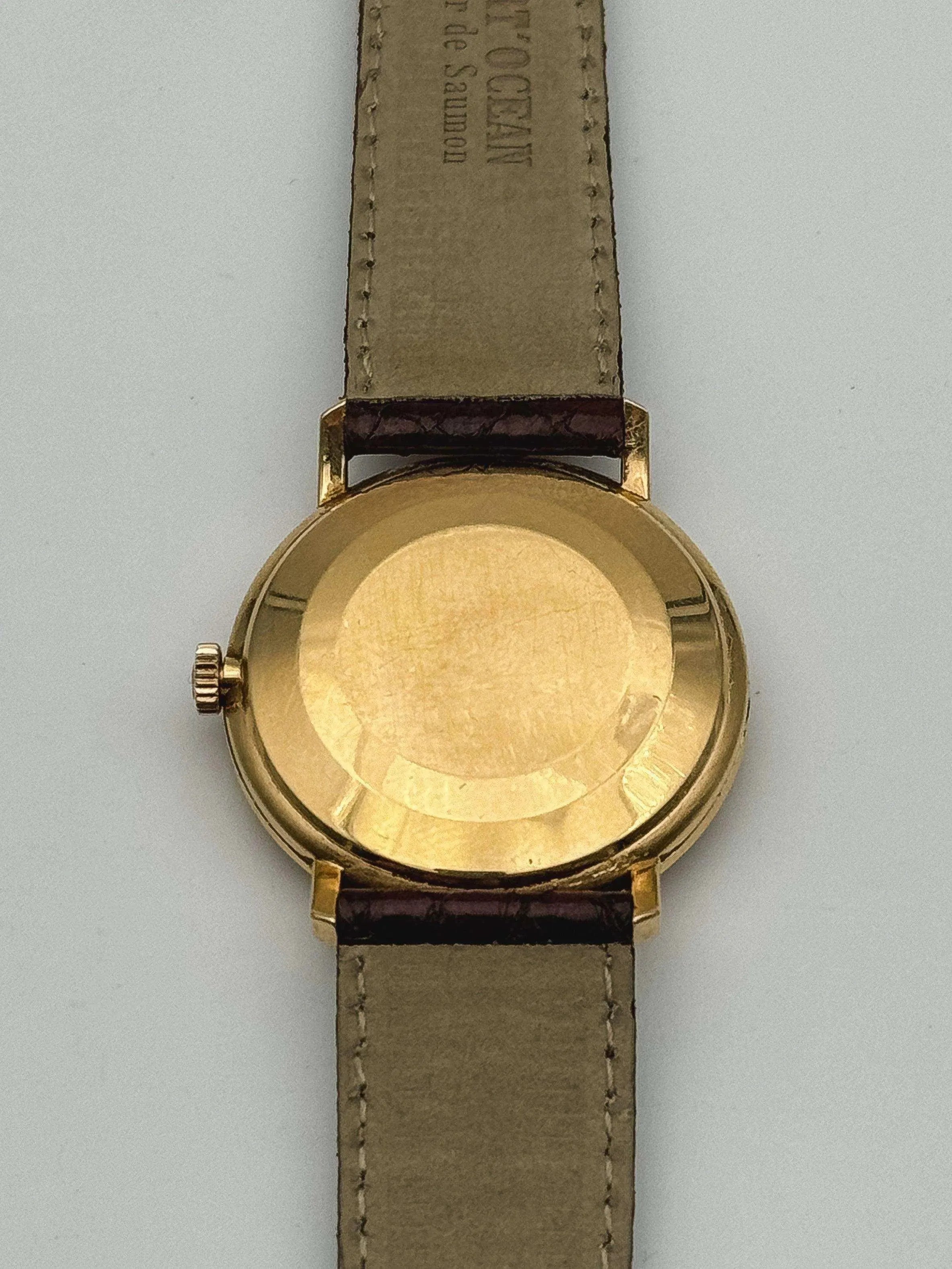 Omega - Dress Watch Or 18k Date - 1966 - Atelier Victor Paris - Vintage Watch Shop Dubai