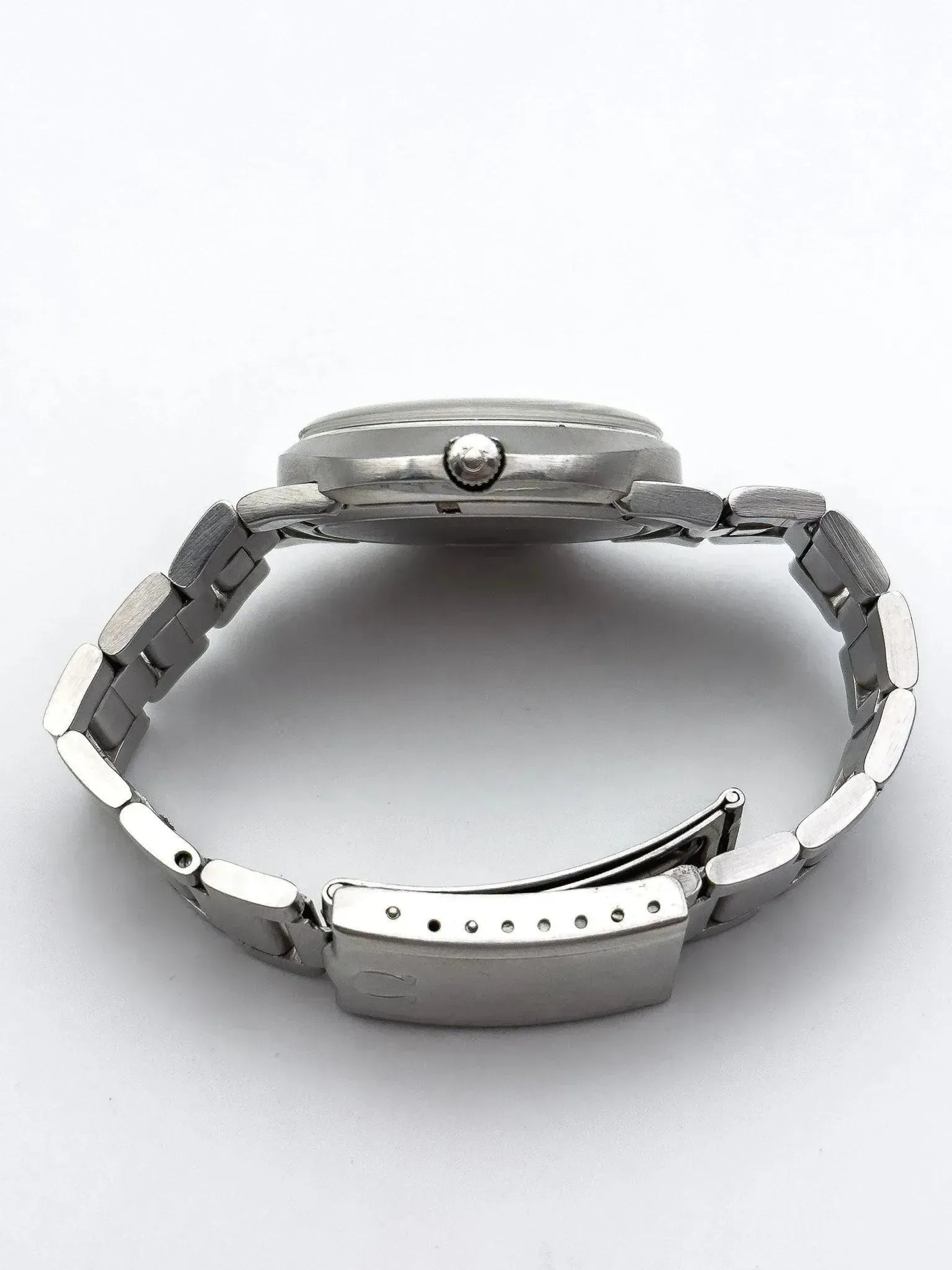 Omega - Dynamic Grey - 1970s - Atelier Victor