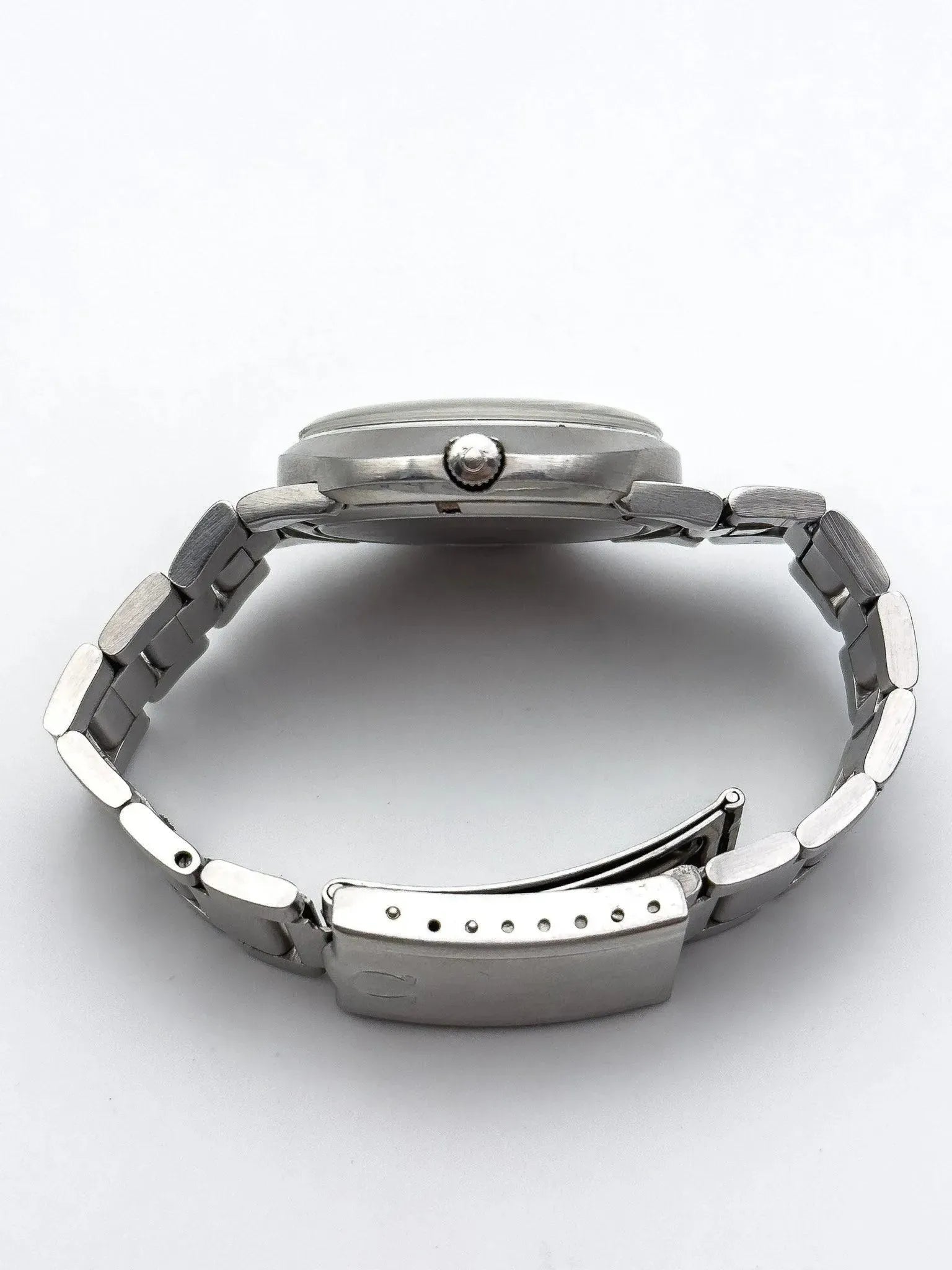 Omega - Dynamic Grey - 1970s - Atelier Victor - Vintage  Shop