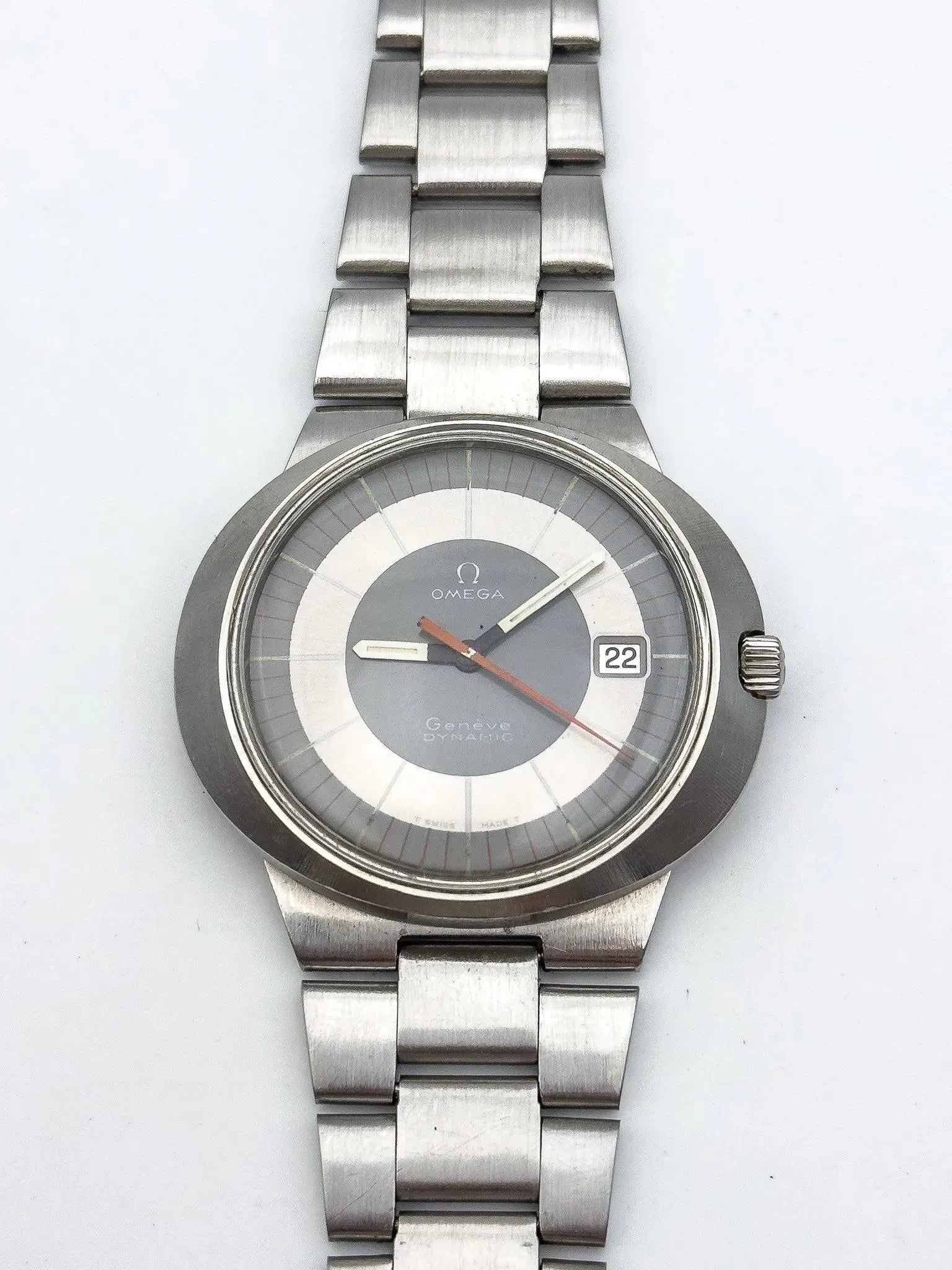 Omega - Dynamic Grey - 1970s - Atelier Victor - Vintage  Shop