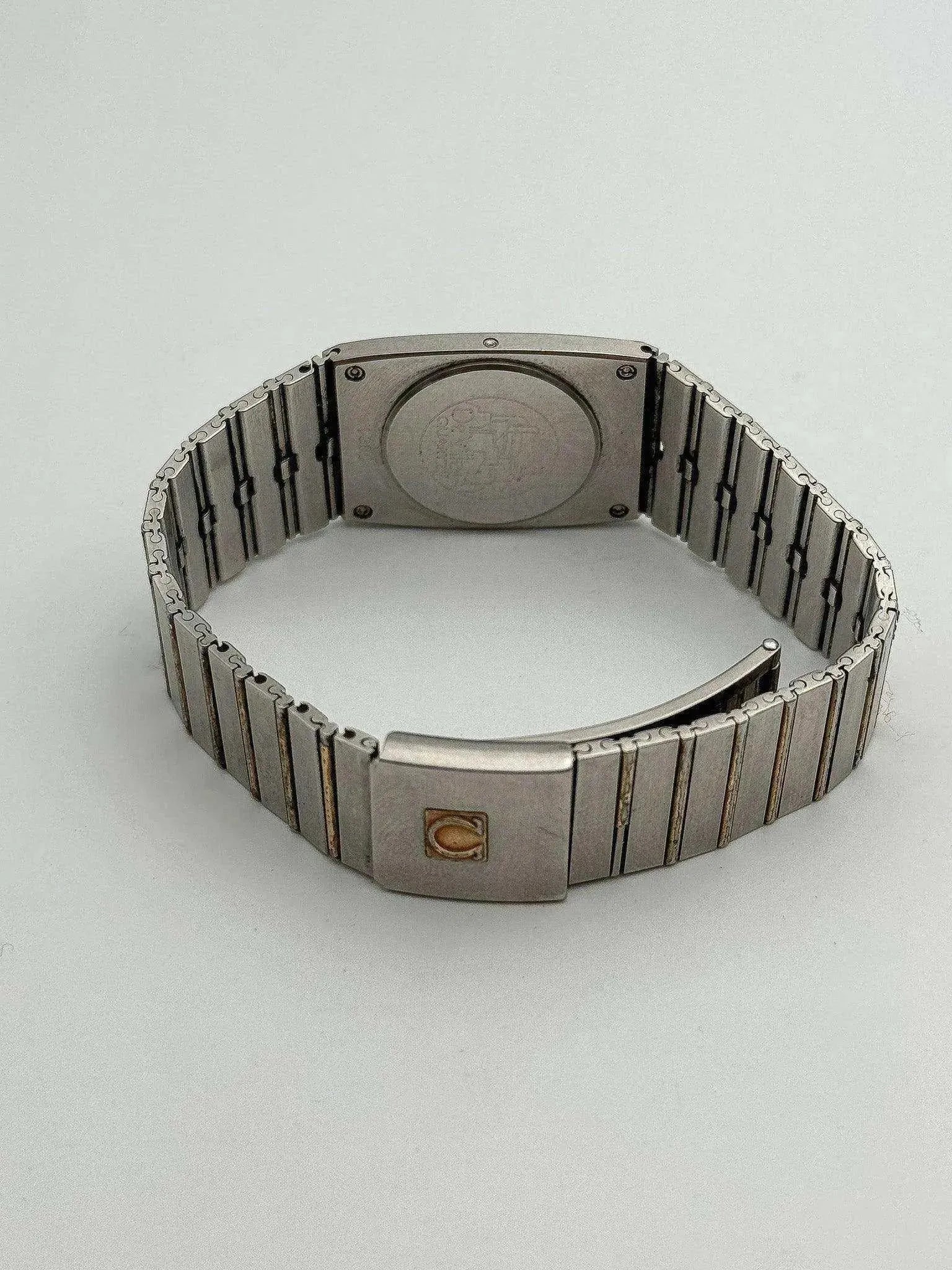 Omega - Full acier Tapissée - 1970s - Atelier Victor - Vintage  Shop