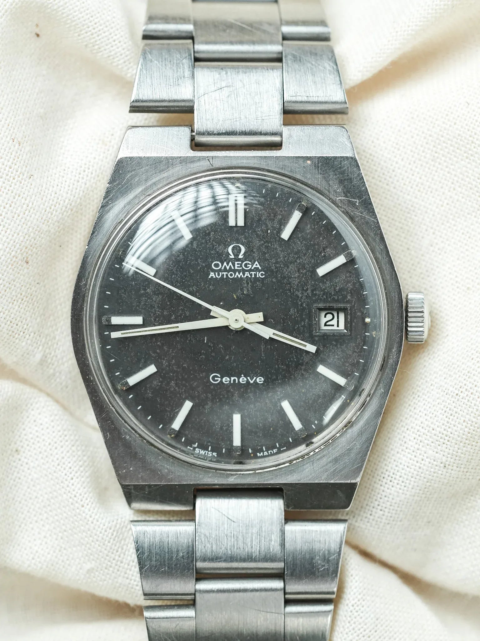 Omega - Genève 166.0099 Acier Anthracite Patine - 1973 - Atelier Victor - Vintage  Shop