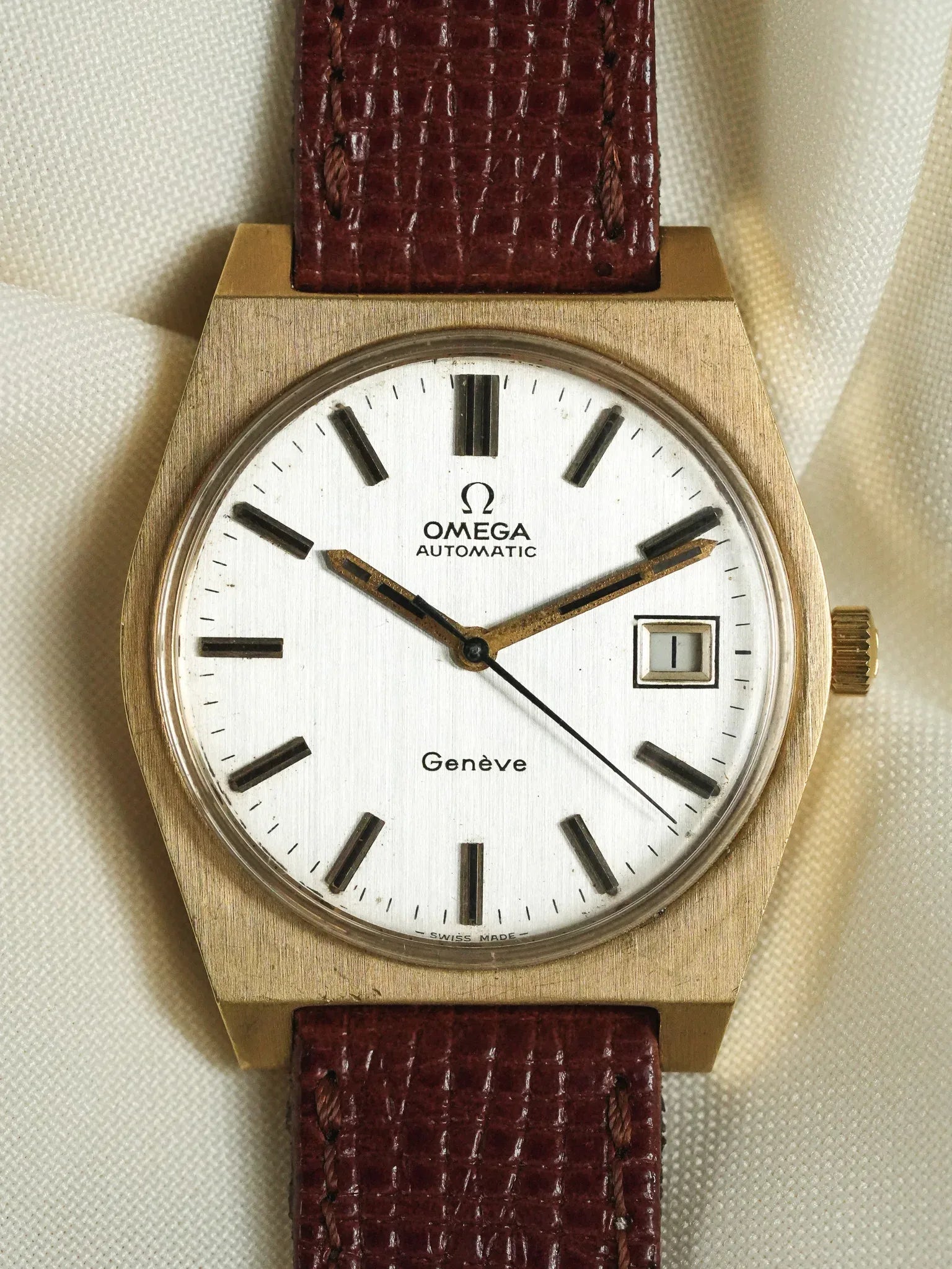 Omega - Genève 166.0118 Tonneau XL Plaqué or - 1972 - Atelier Victor
