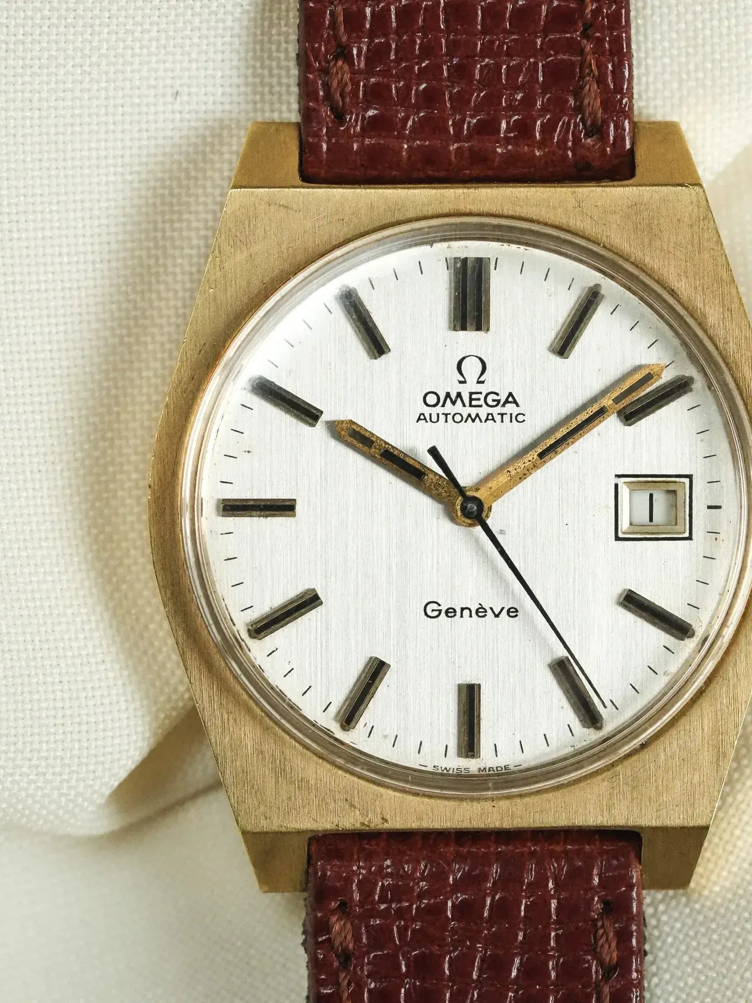 Omega - Genève 166.0118 Tonneau XL Gold Plated - 1972 - Atelier Victor