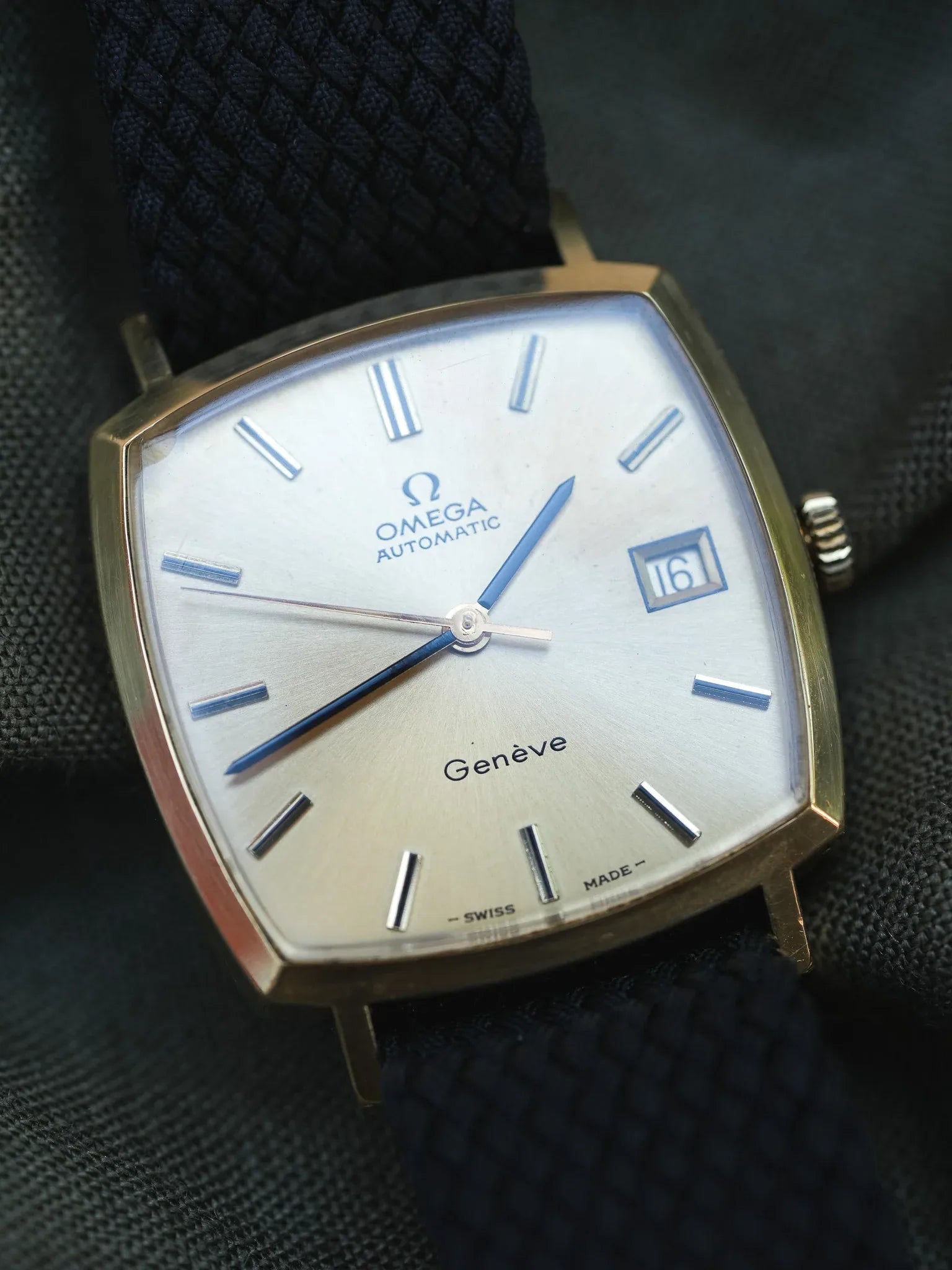 Omega - Genève Carré Plaqué or - 1973 - Atelier Victor