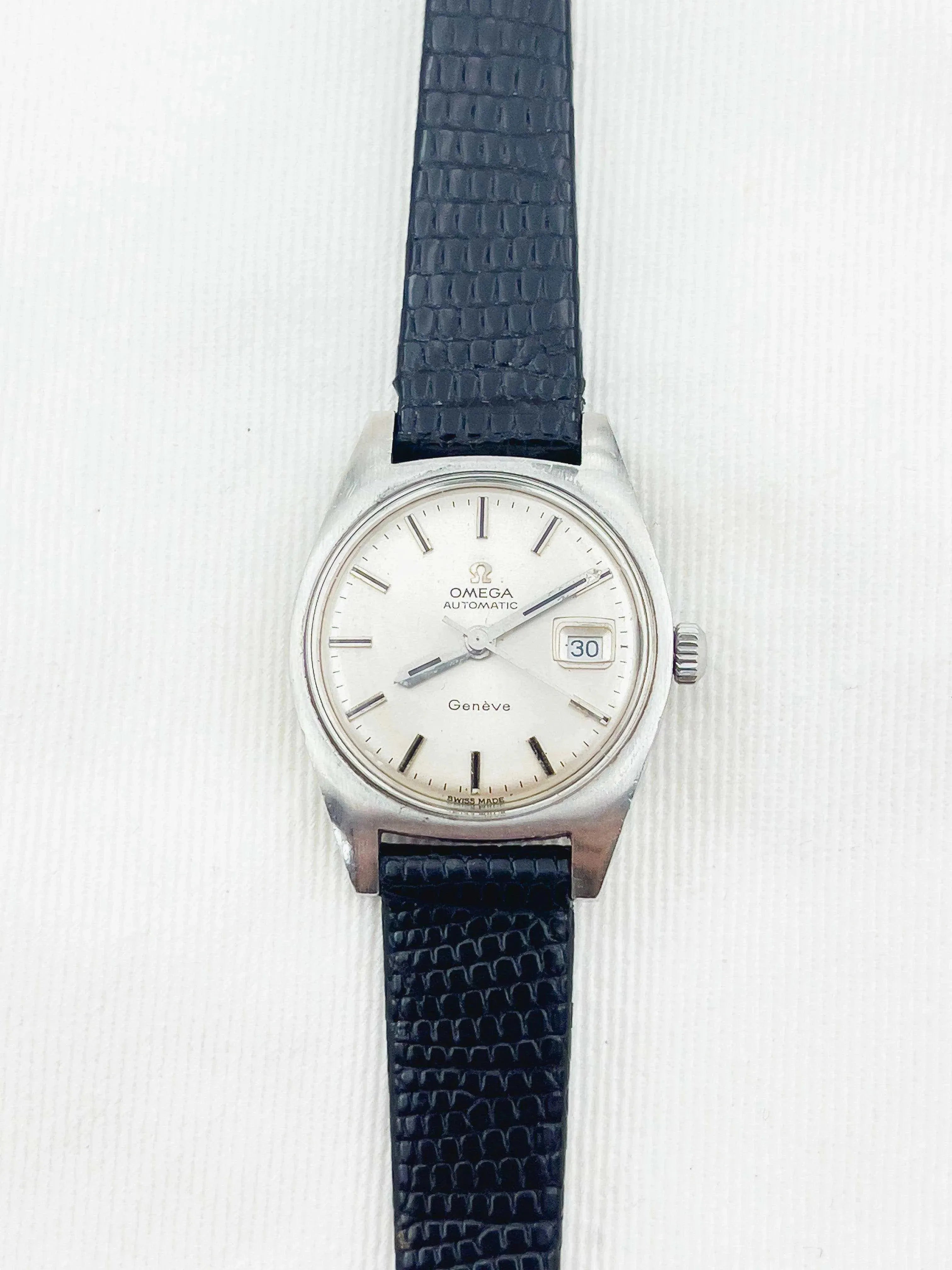 Omega - Genève Date Femme Mini - 1972 - Atelier Victor Paris - Vintage Watch Shop Dubai