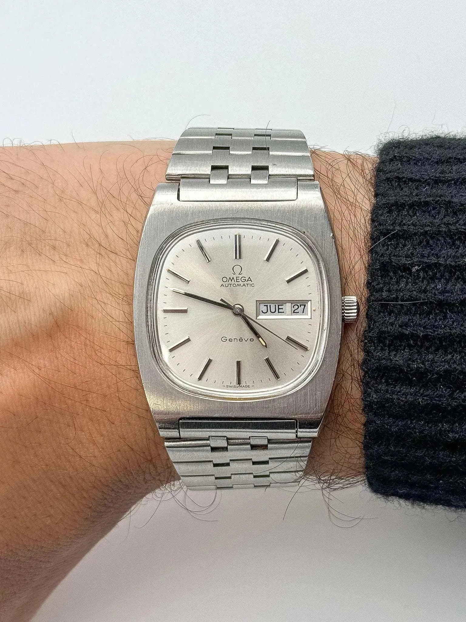 Omega - Genève Daydate XL Full Steel - 1974 - Atelier Victor Paris - Vintage Watch Shop Dubai