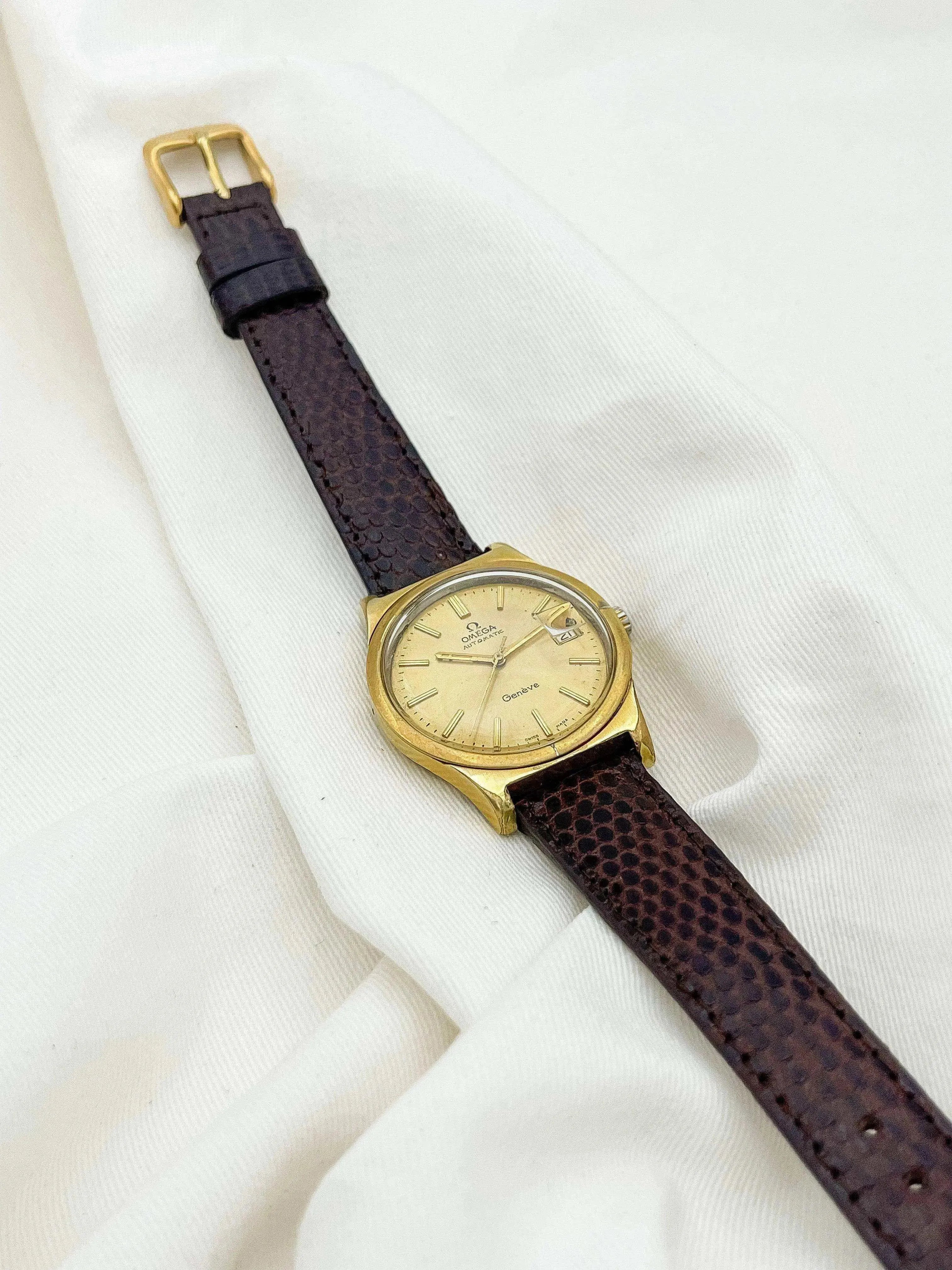 Omega - Genève Gold 36mm -1974 - Atelier Victor Paris - Vintage Watch Shop Dubai