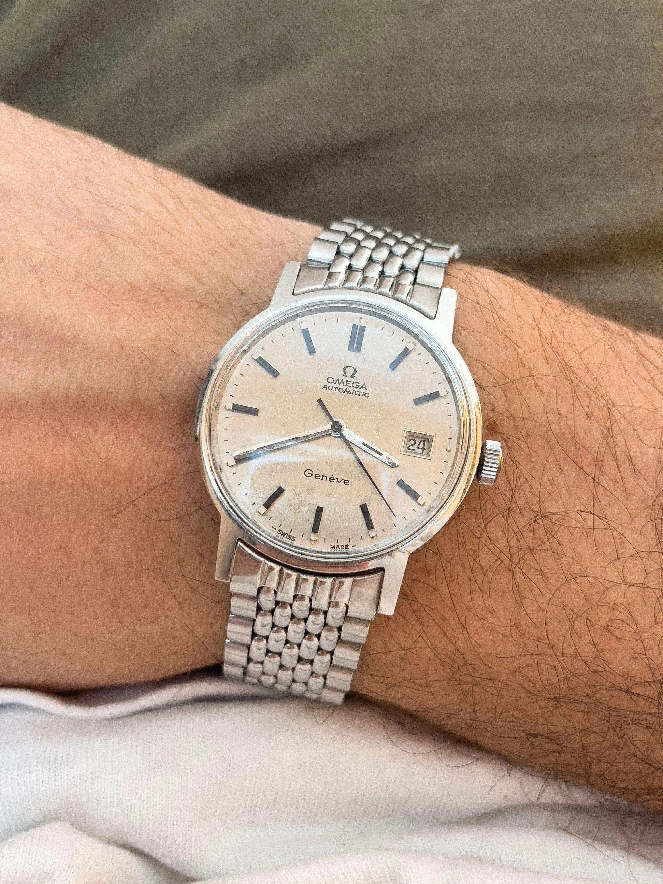 Omega - Genève Grain de riz - 1972 - Atelier Victor Paris - Vintage Watch Shop Dubai