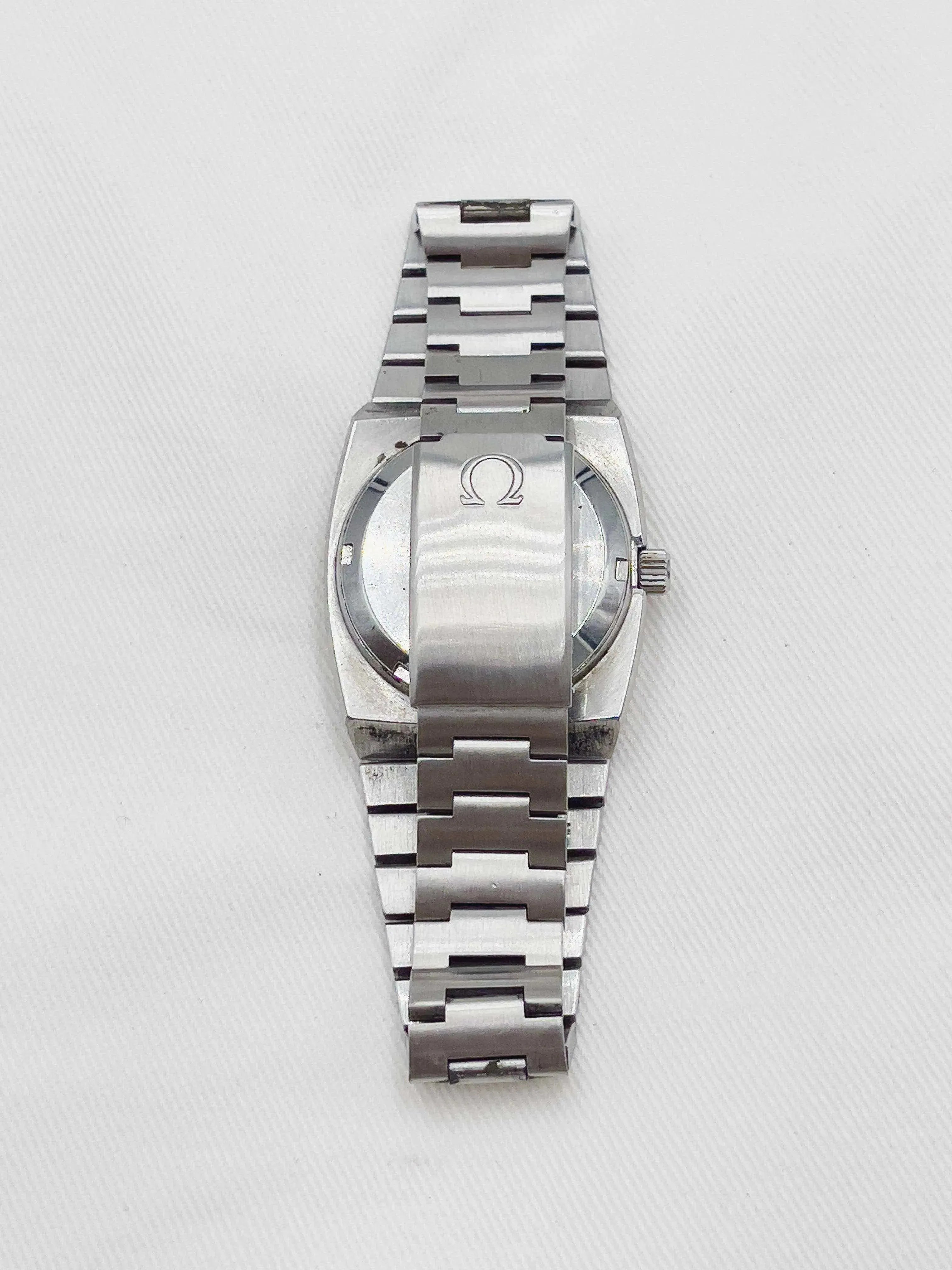 Omega - Genève Megaquartz 32Khz - 1977 - Atelier Victor Paris - Vintage Watch Shop Dubai