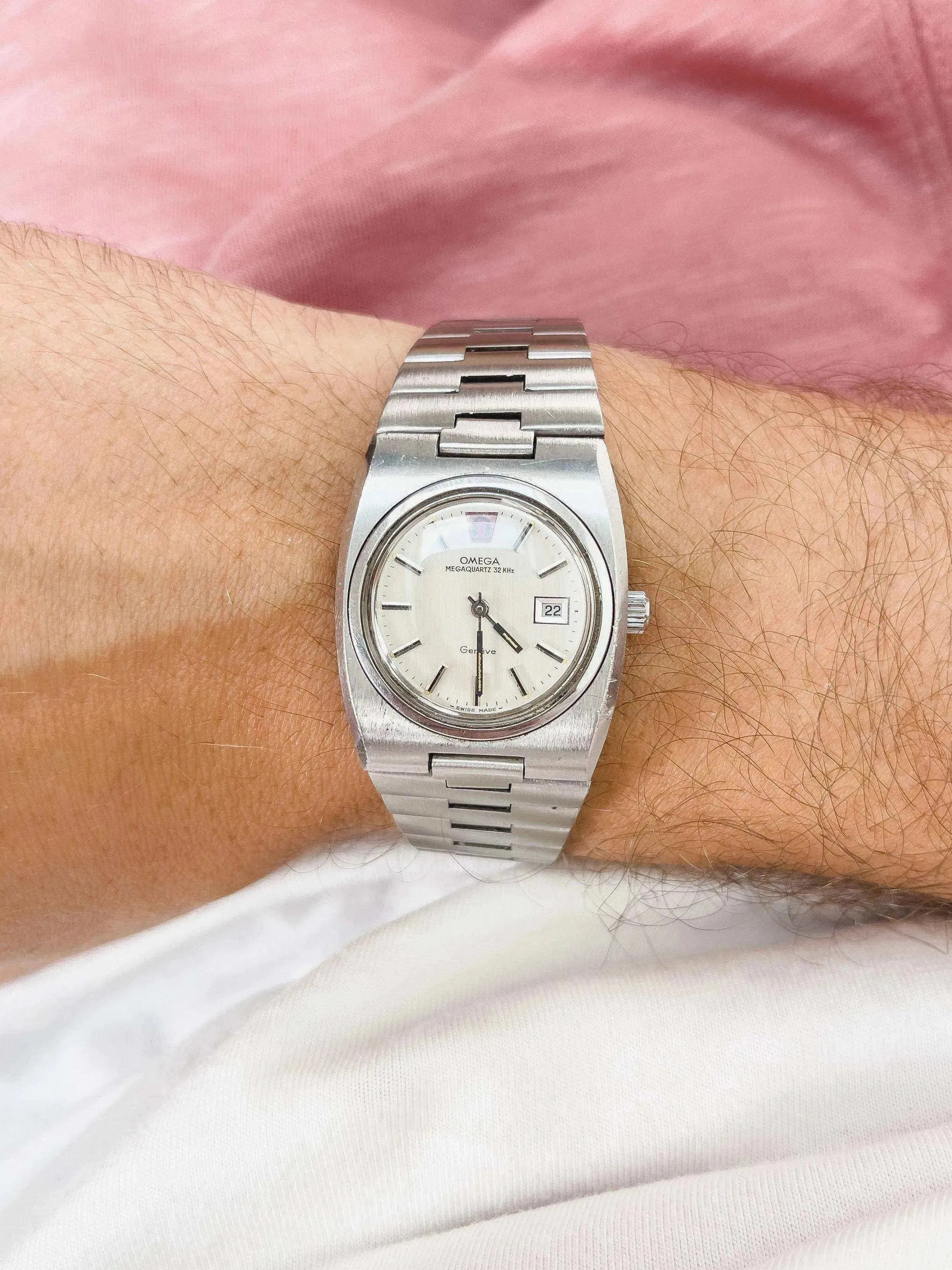Omega - Genève Megaquartz 32Khz - 1977 - Atelier Victor - Vintage  Shop