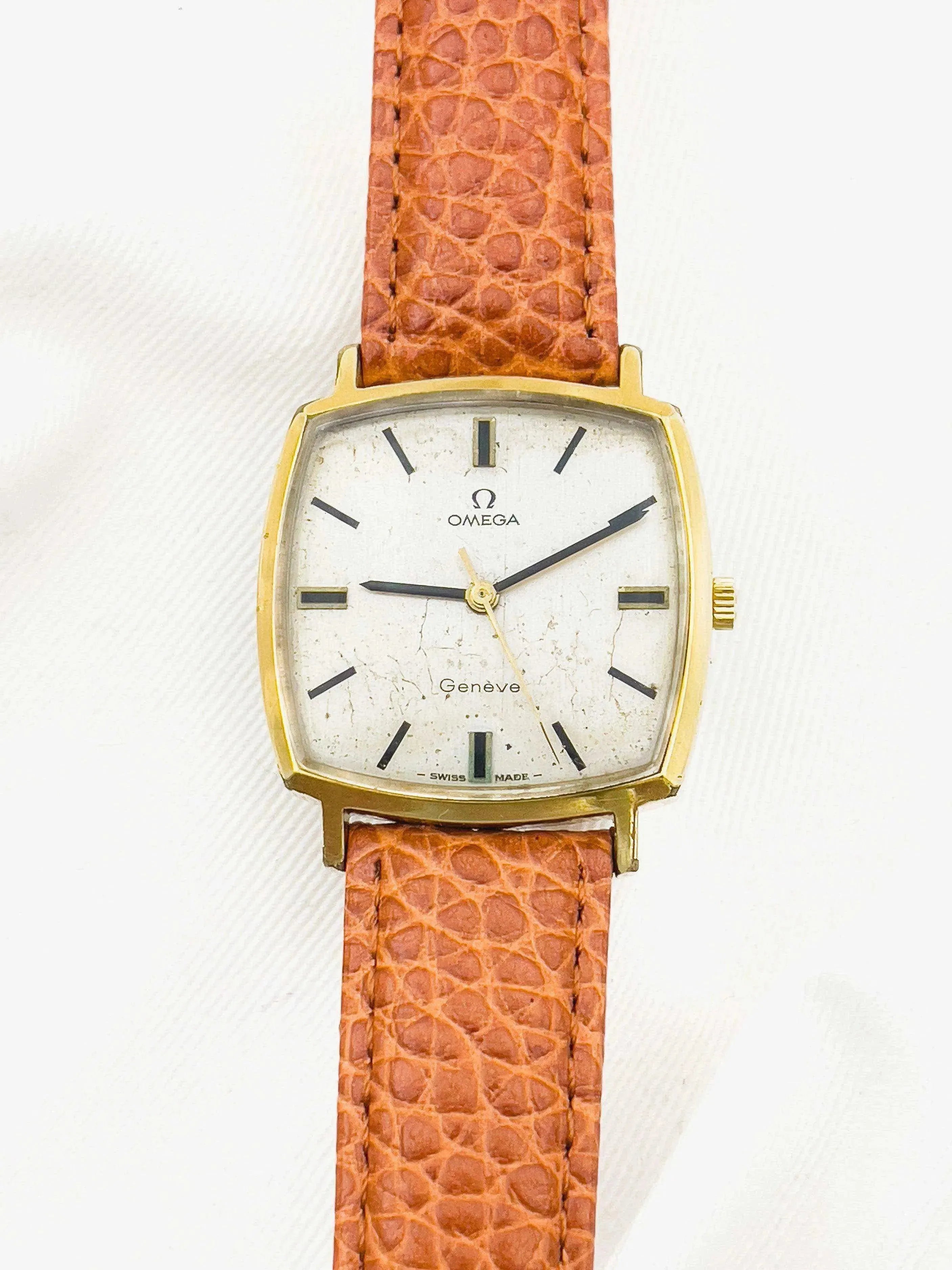 Omega Genève - Orange Spider - 1970 - Atelier Victor Paris - Vintage Watch Shop Dubai