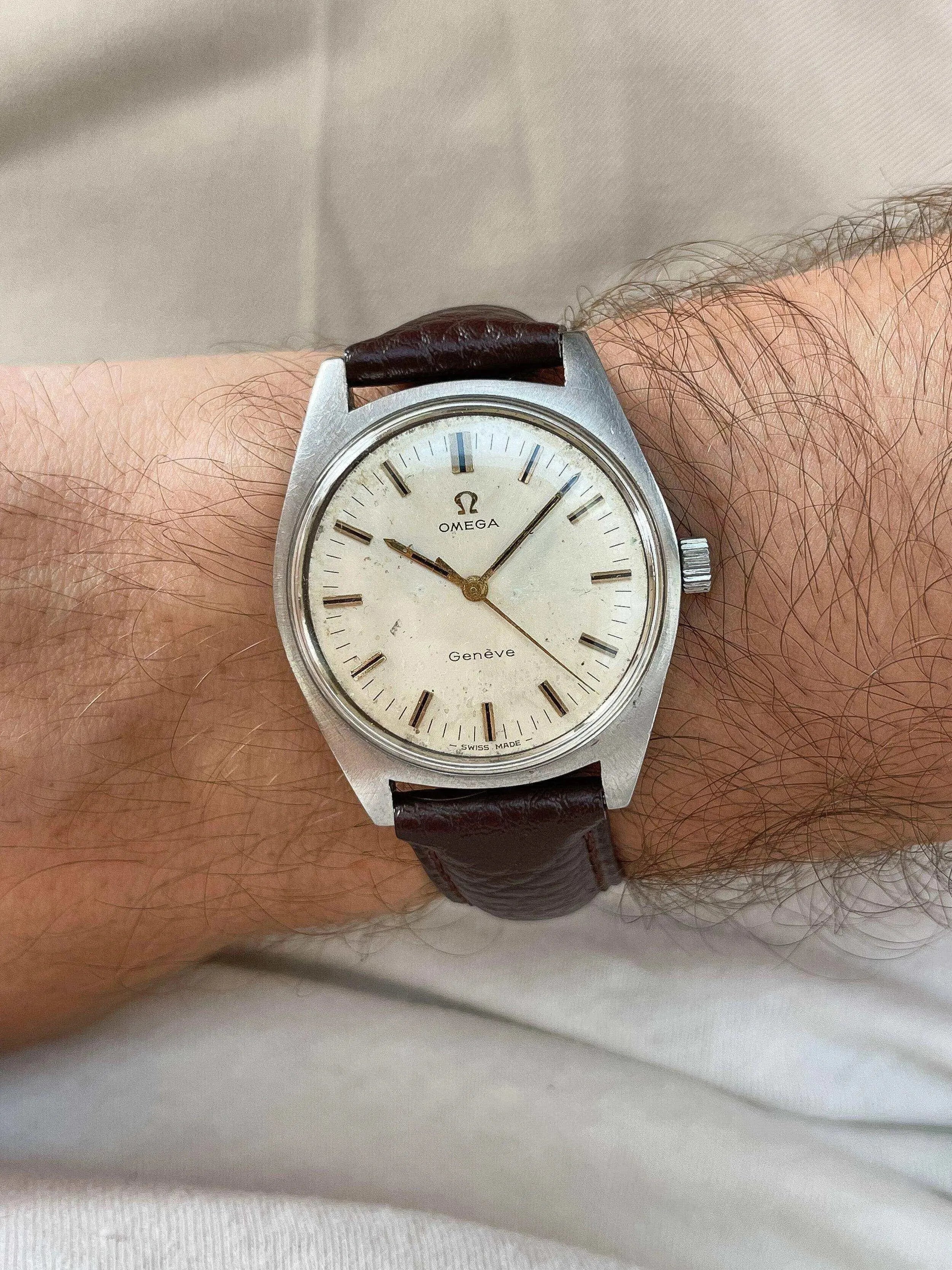 Omega - Genève Patine Index Champagne - 1969 - Atelier Victor Paris - Vintage Watch Shop Dubai