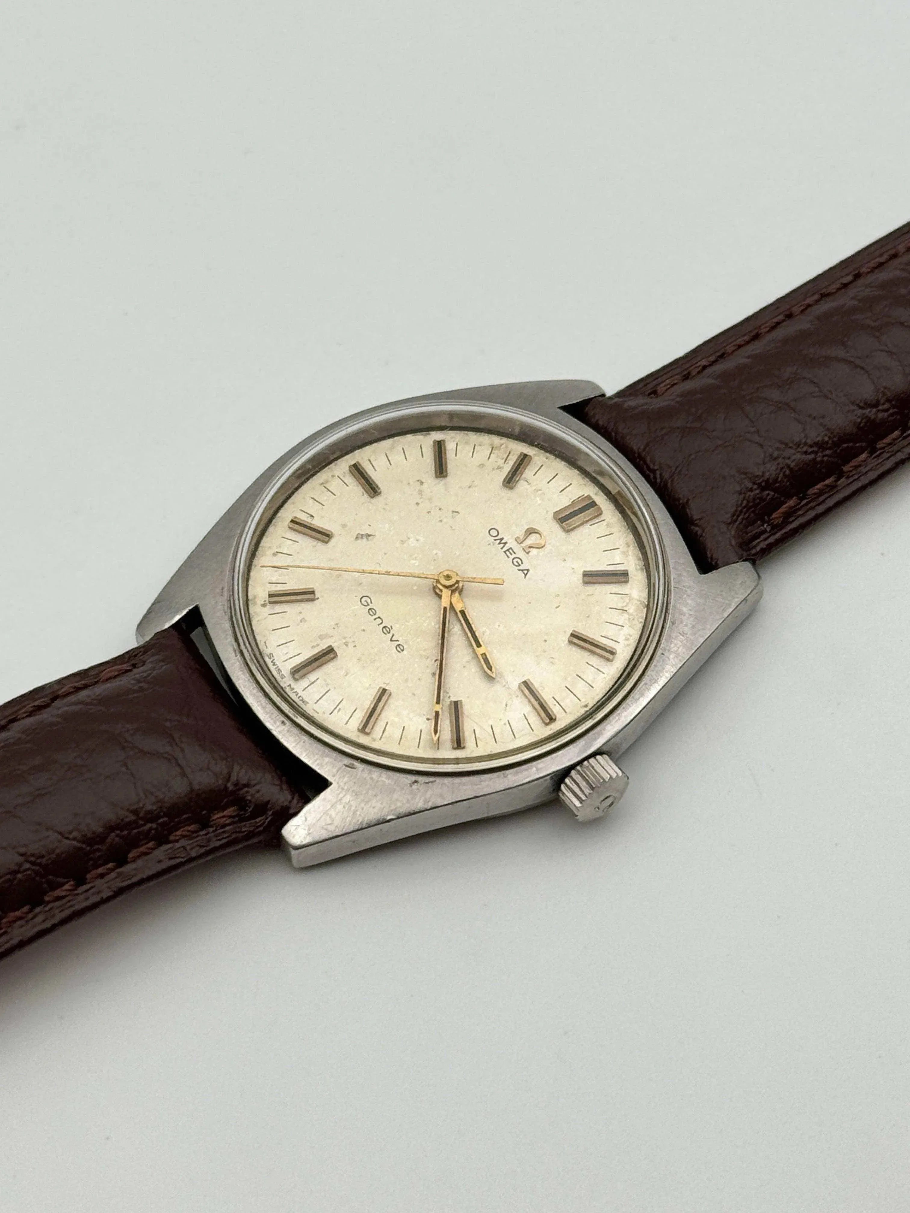 Omega - Genève Patine Index Champagne - 1969 - Atelier Victor - Vintage  Shop