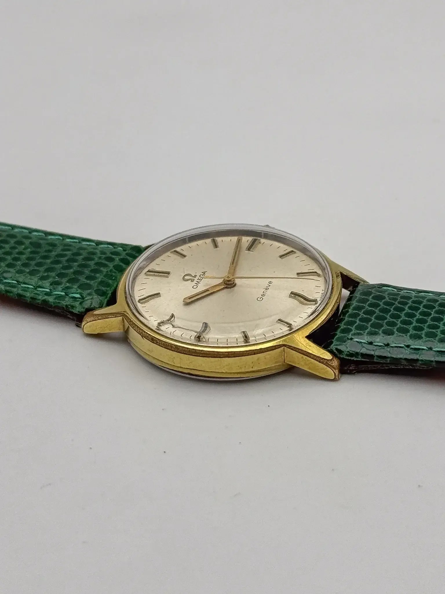 Omega - Genève Gold-Plated Champagne Black Index - 1970 - Atelier
