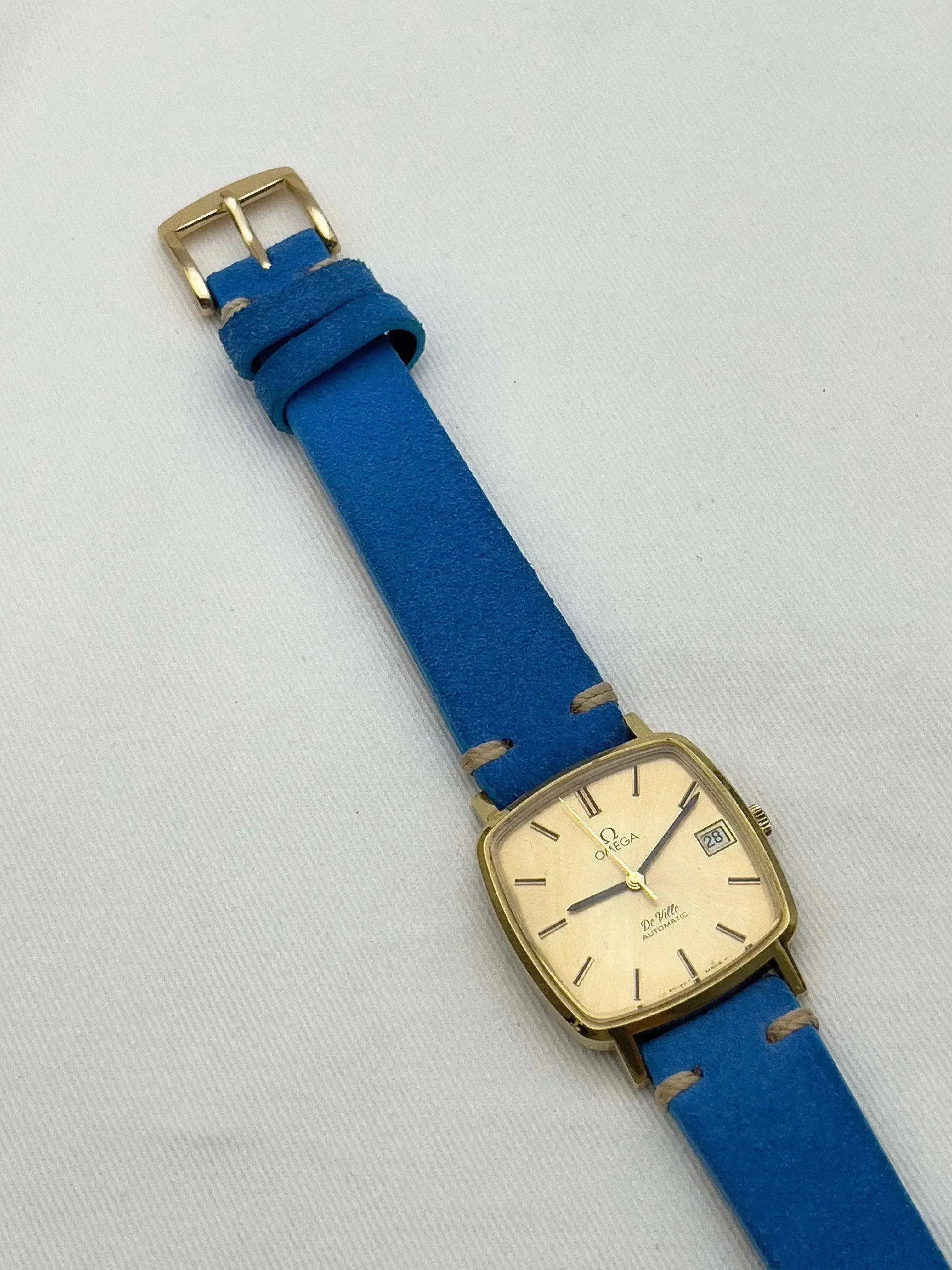 Omega - Gold Square Black Index - 1978 - Atelier Victor