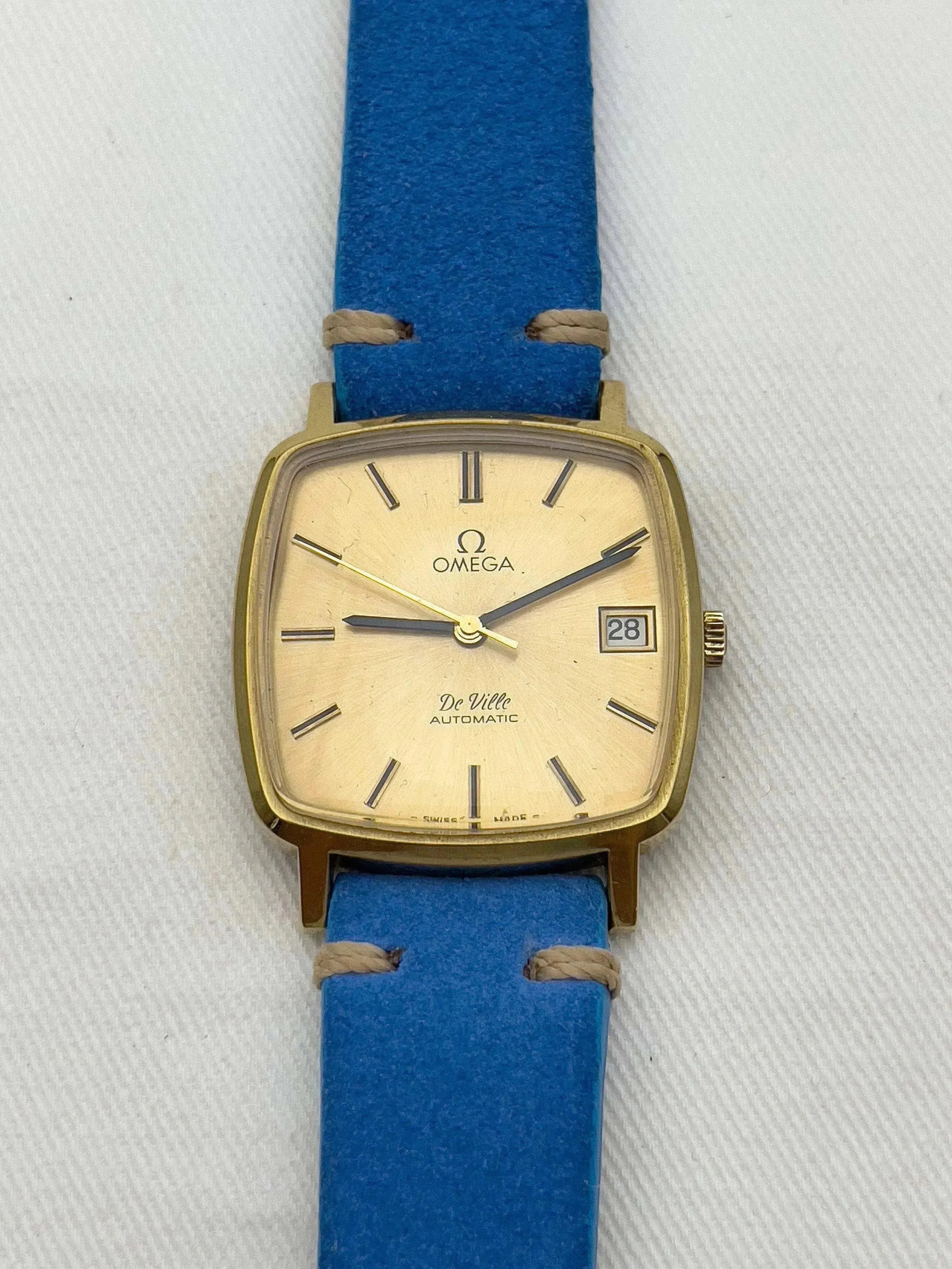 Omega - Gold Square Black Index - 1978 - Atelier Victor