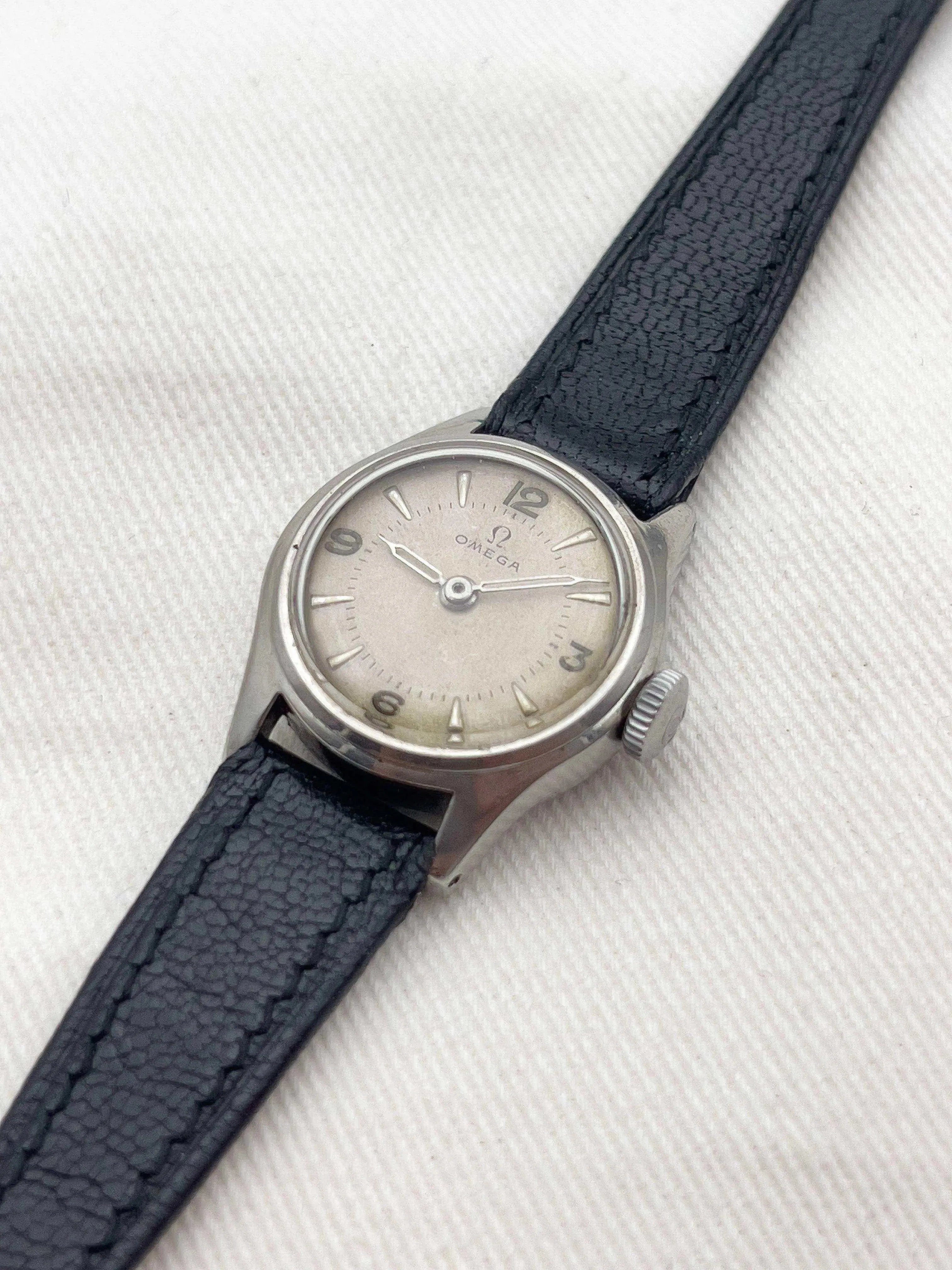 Omega - Lady Mini Seamaster w/box - 1947 - Atelier Victor - Vintage  Shop