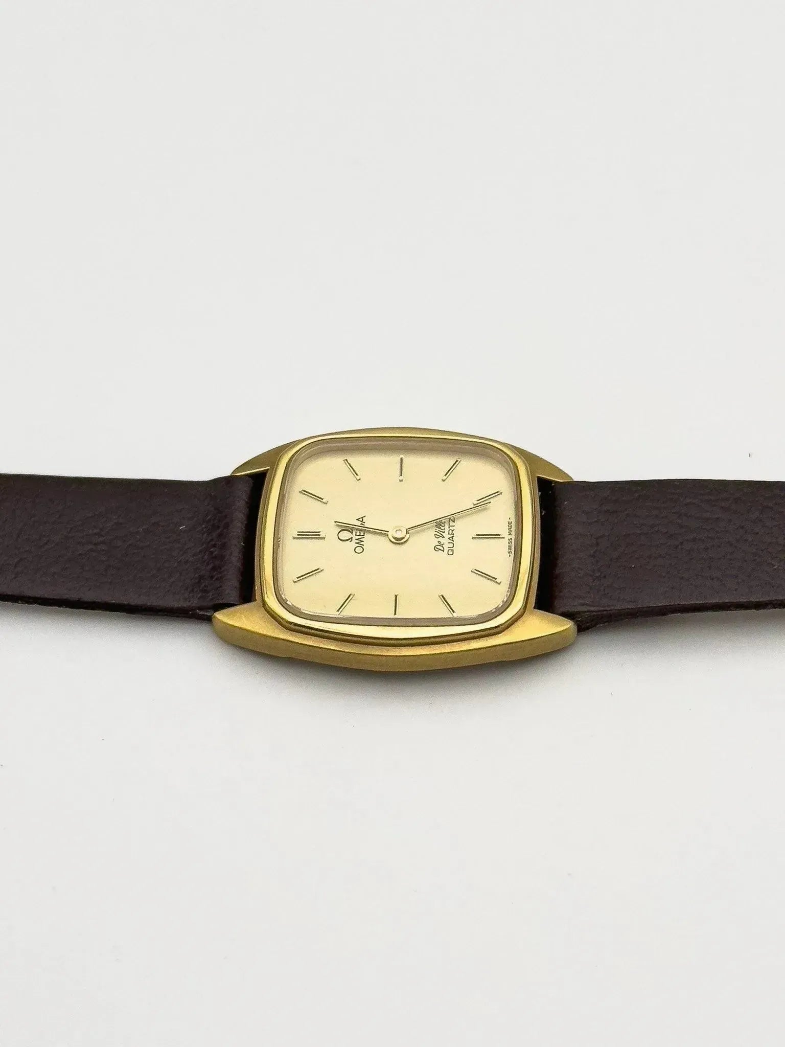 Omega - Mini Tonneau Gold Lady - 1979 - Atelier Victor