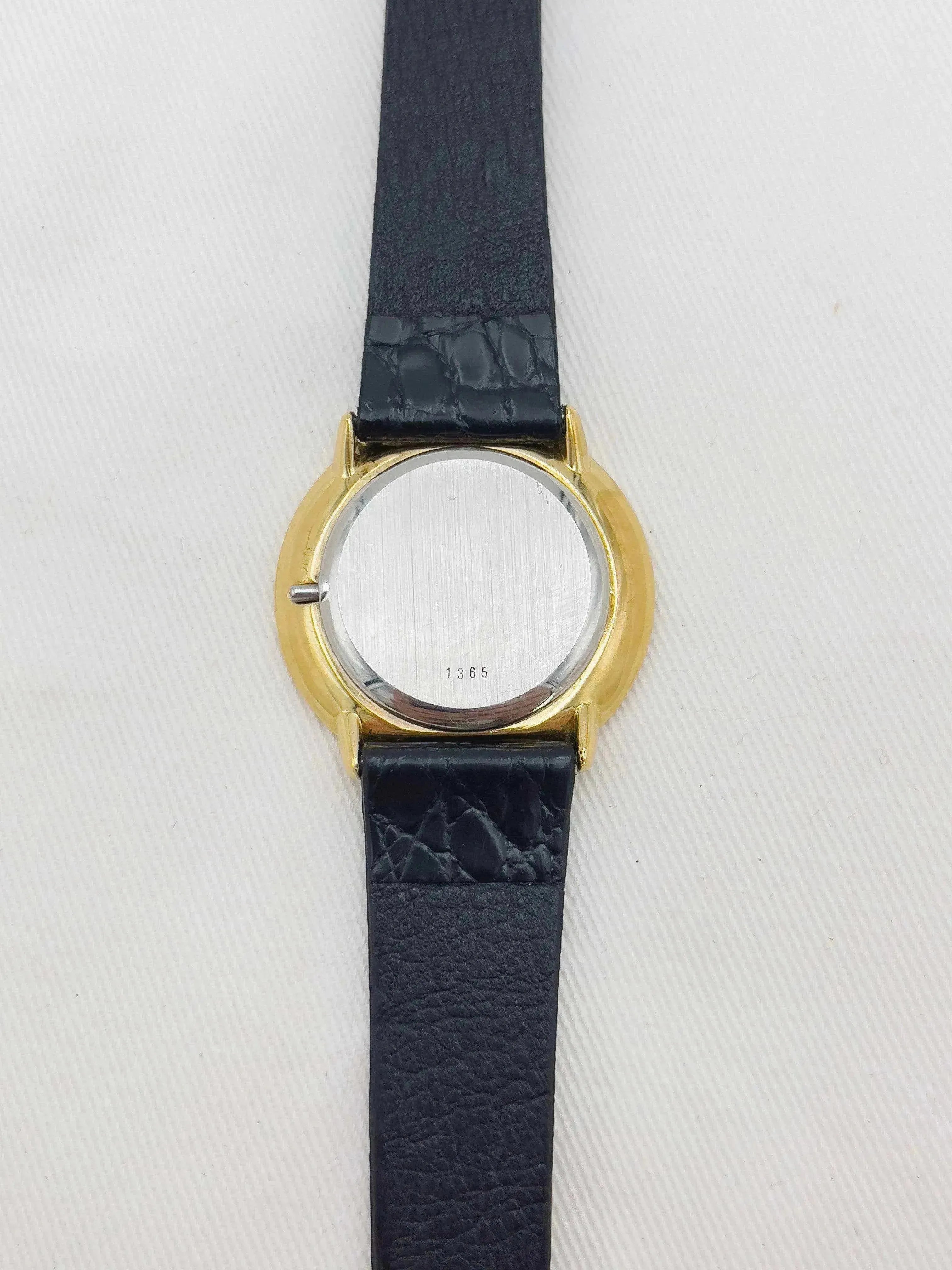 Omega - Onyx Clock Dial - 1980 - Atelier Victor Paris - Vintage Watch Shop Dubai