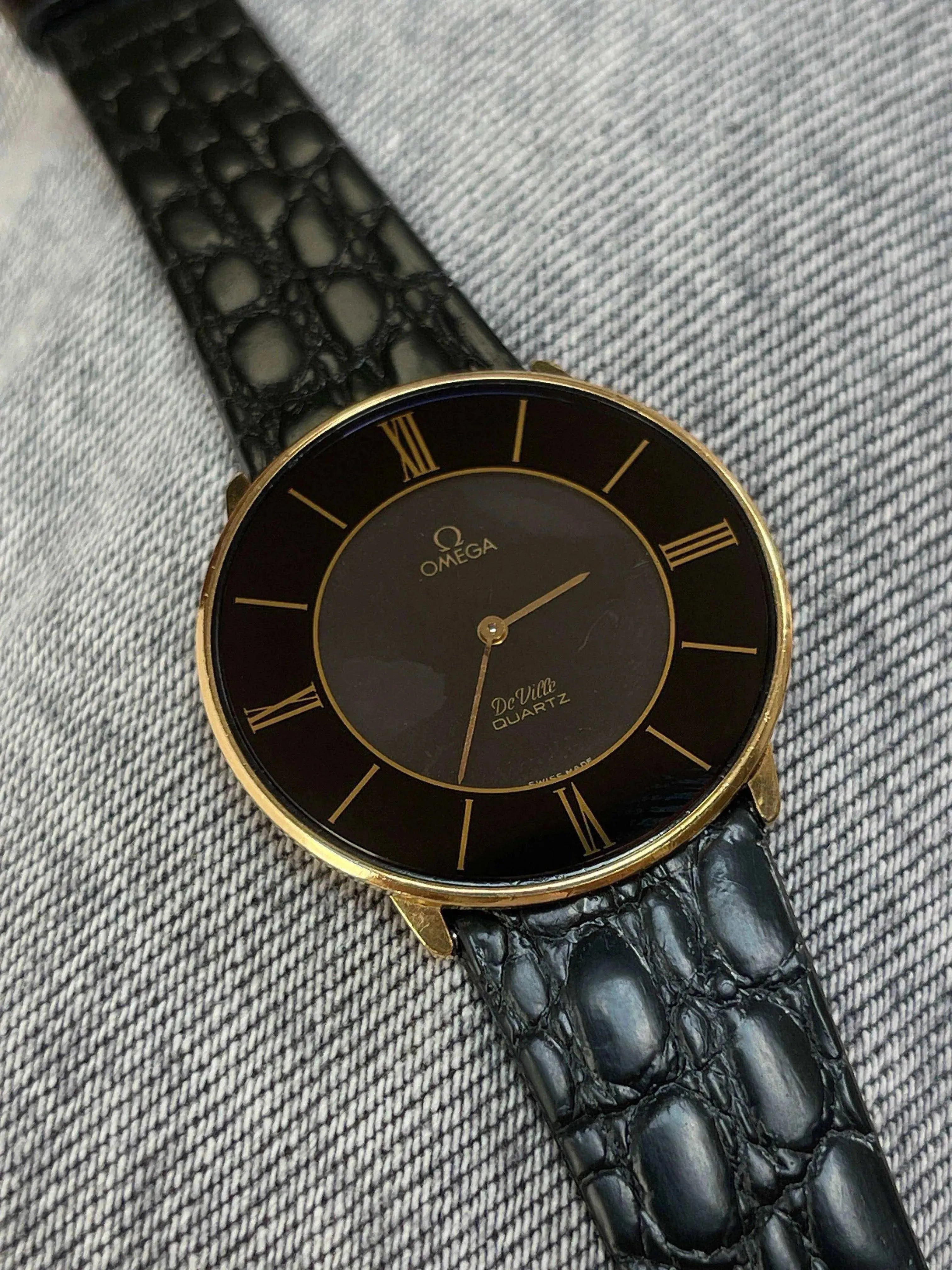 Omega - Onyx Clock Dial - 1980 - Atelier Victor Paris - Vintage Watch Shop Dubai