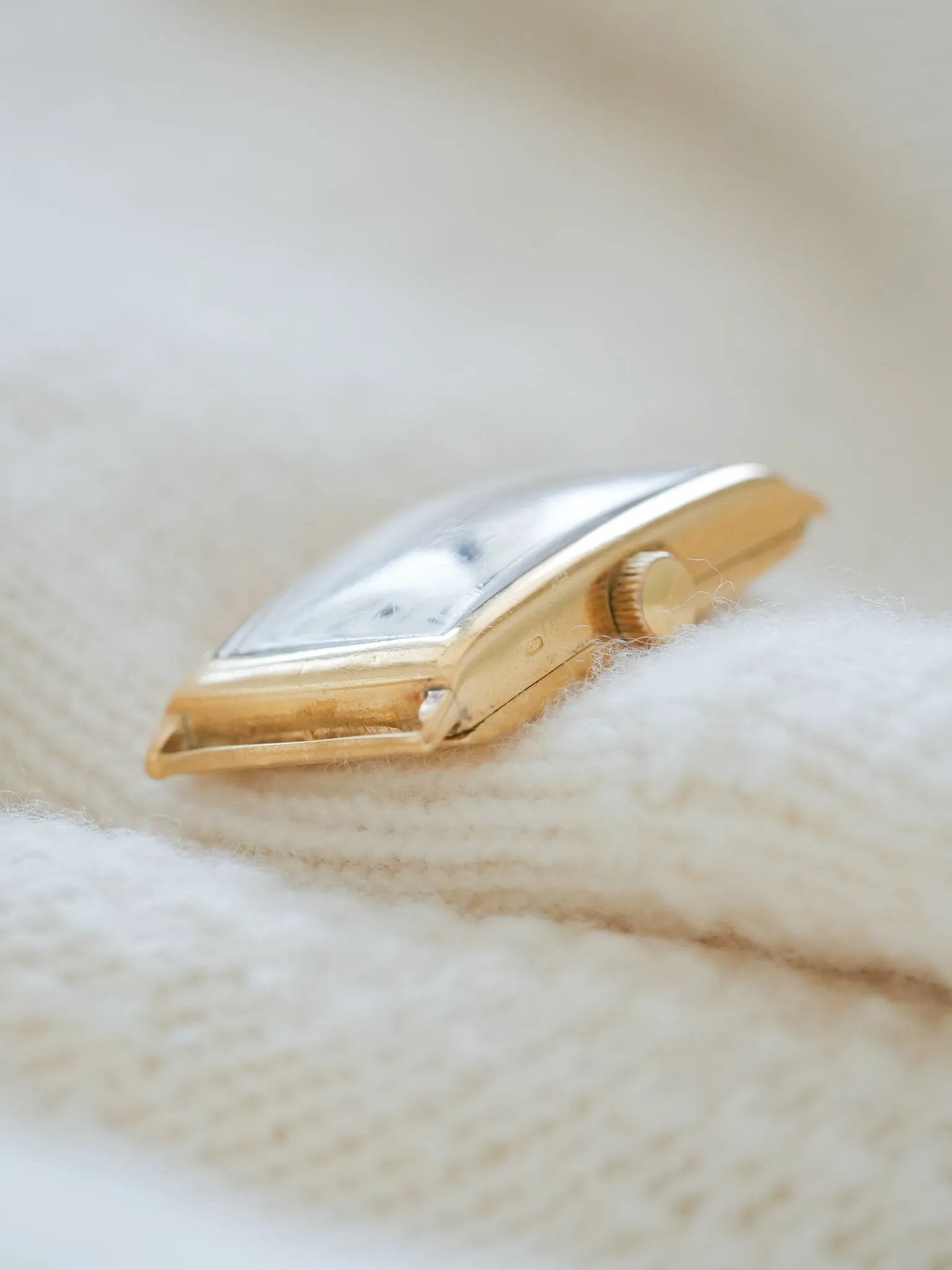 Omega - Rare T17 OR JAUNE 18k - 1930 - Atelier Victor Paris - Vintage Watch Shop Dubai
