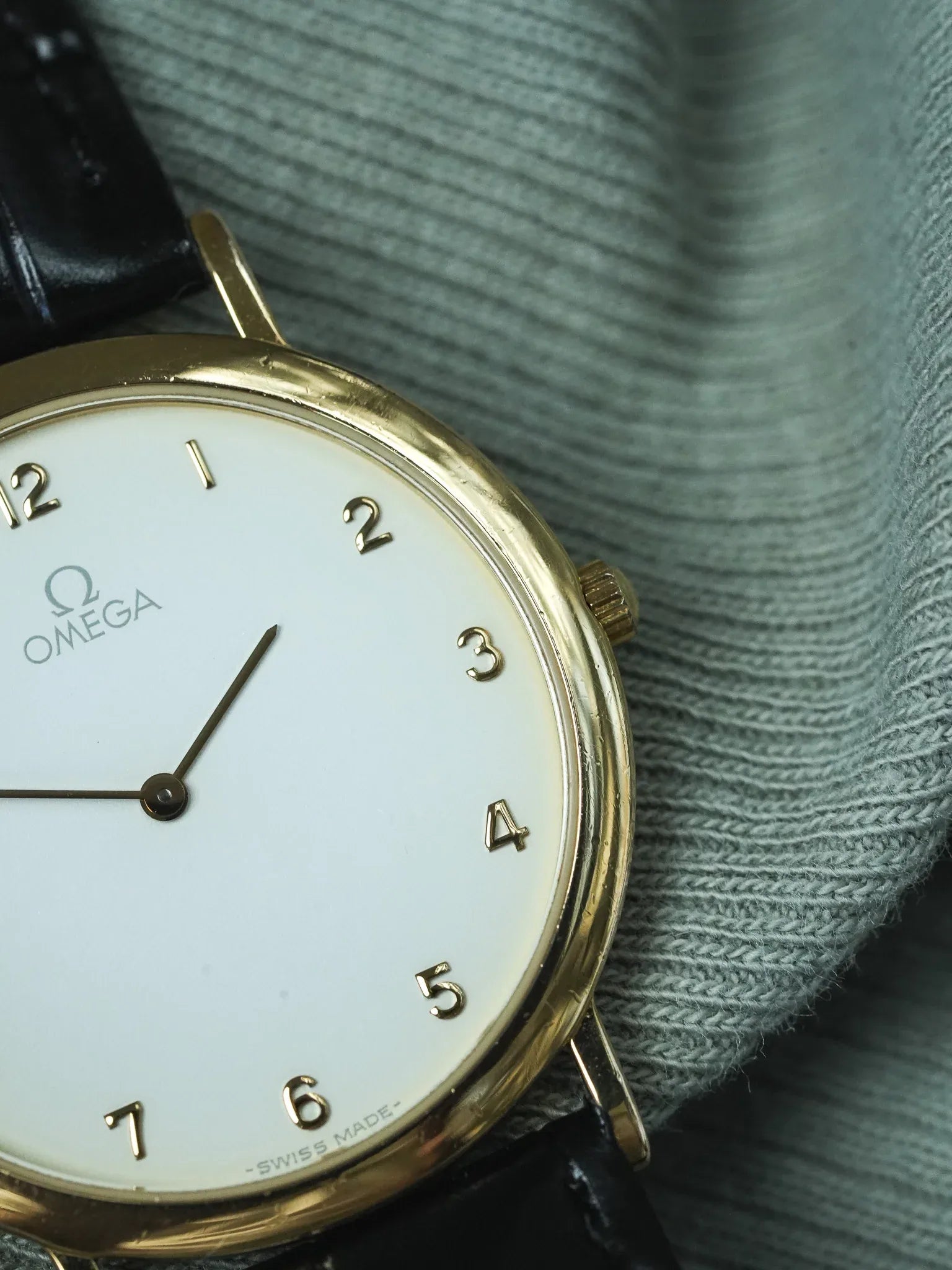Omega - Gold Plated Round Date White Dial Arabic Numerals - 1991 