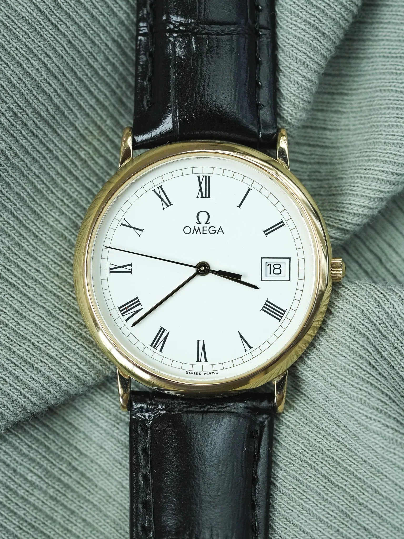 Omega - Gold Plated Round Date White Roman Dial - 1989 