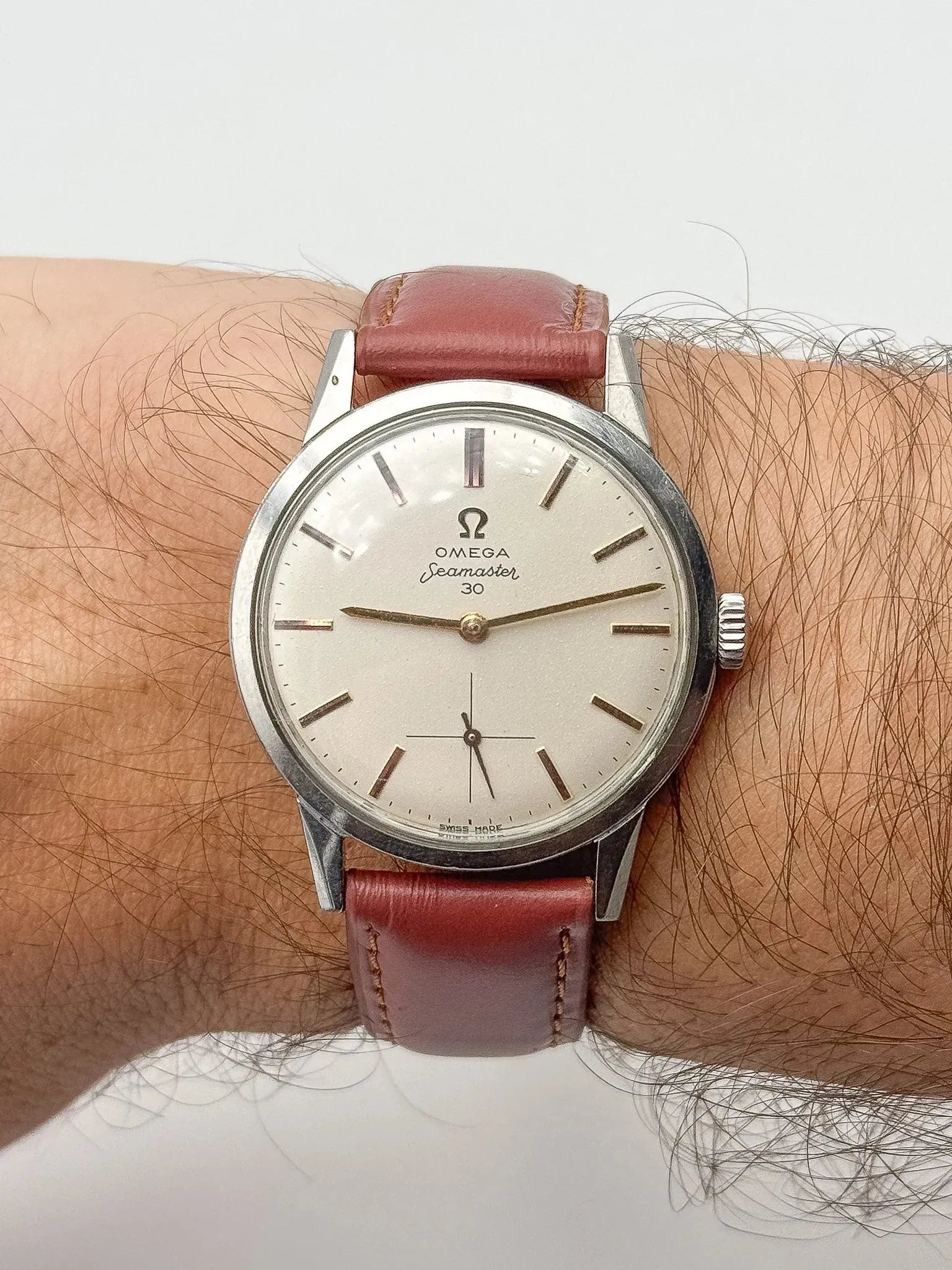 Omega - Seamaster 30 Index Or rose - 1962 - Atelier Victor Paris - Vintage Watch Shop Dubai