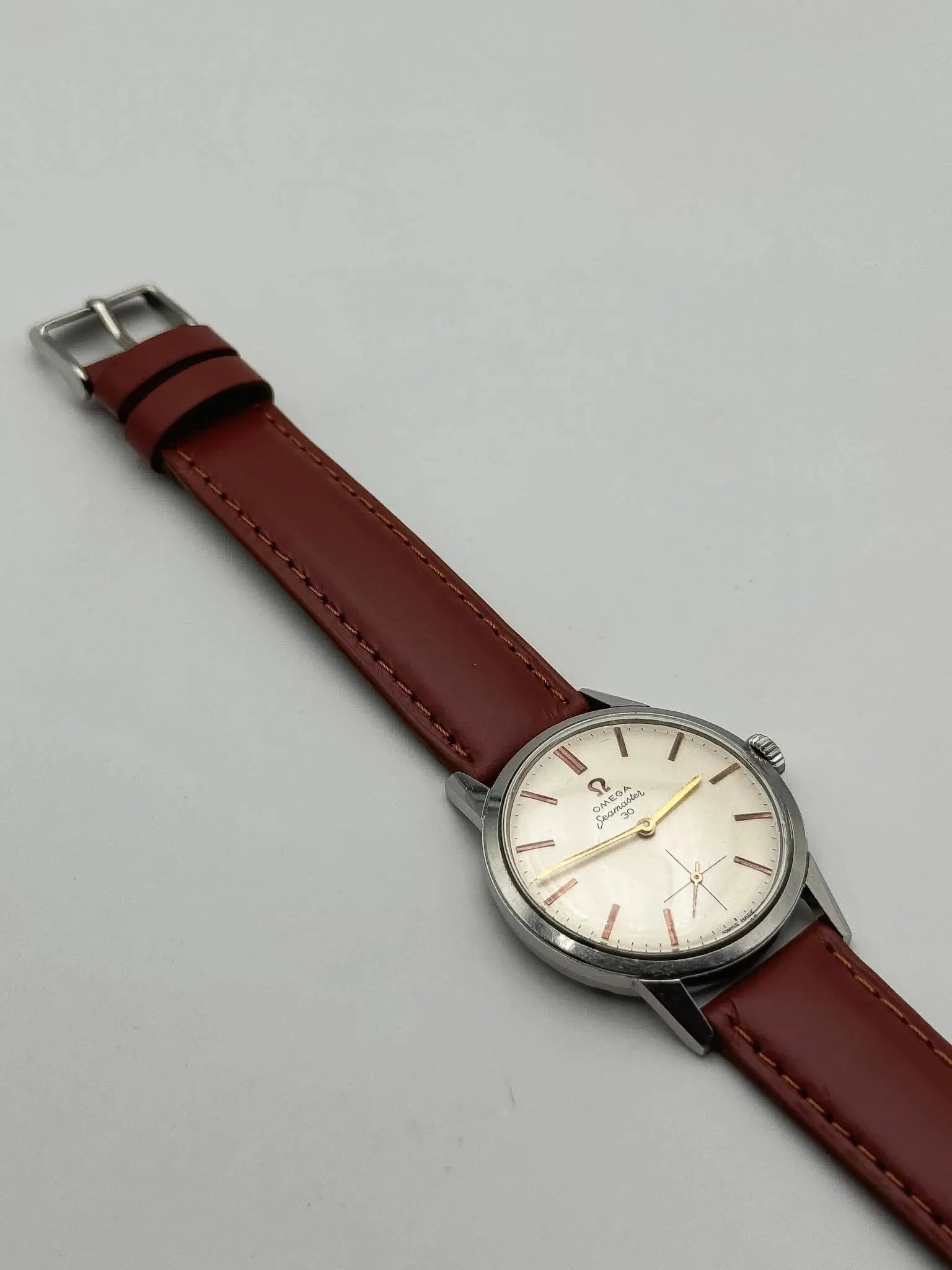 Omega - Seamaster 30 Index Or rose - 1962 - Atelier Victor Paris - Vintage Watch Shop Dubai