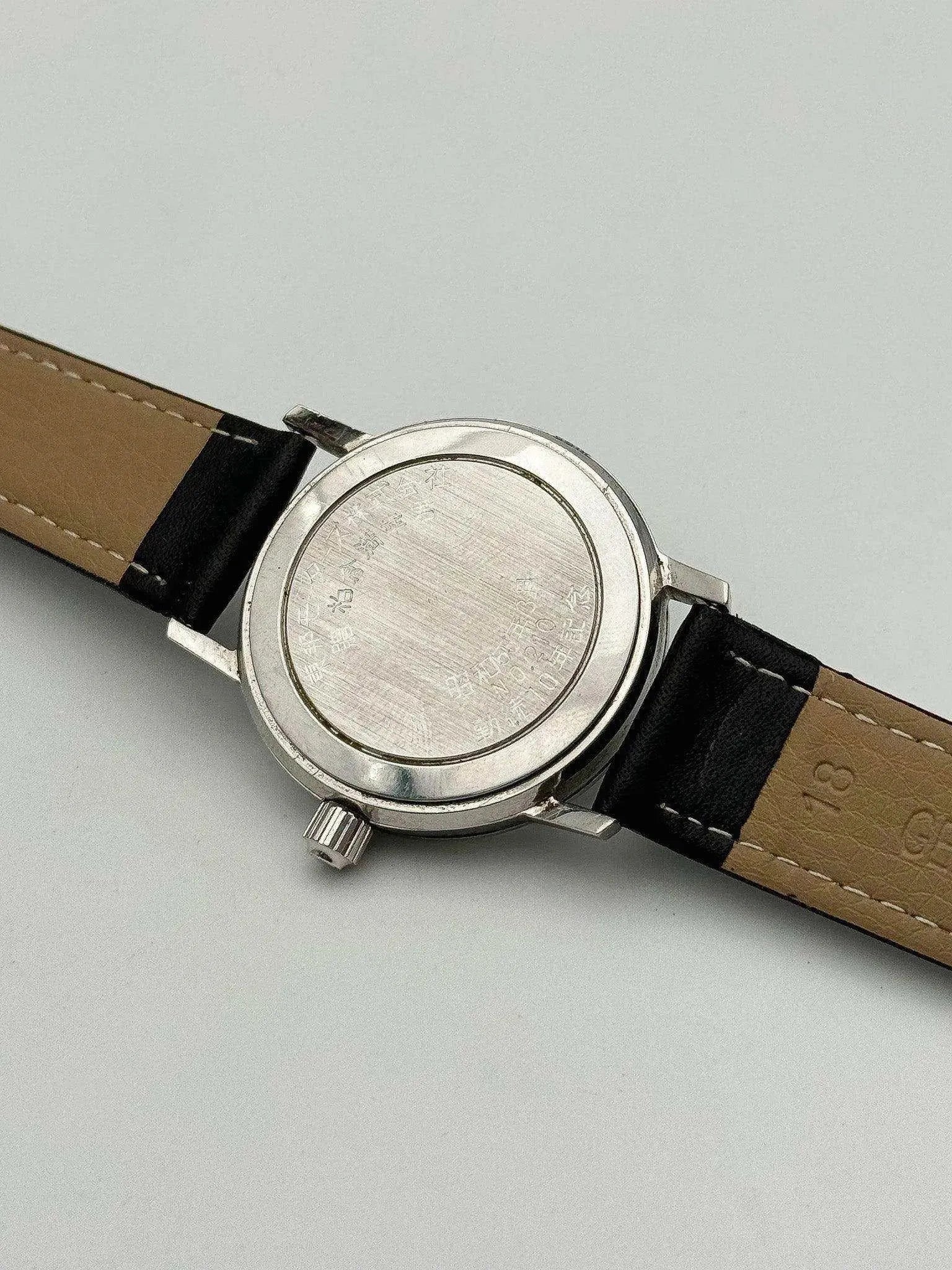 Omega - Seamaster Big Crown Date - 1978 - Atelier Victor Paris - Vintage Watch Shop Dubai