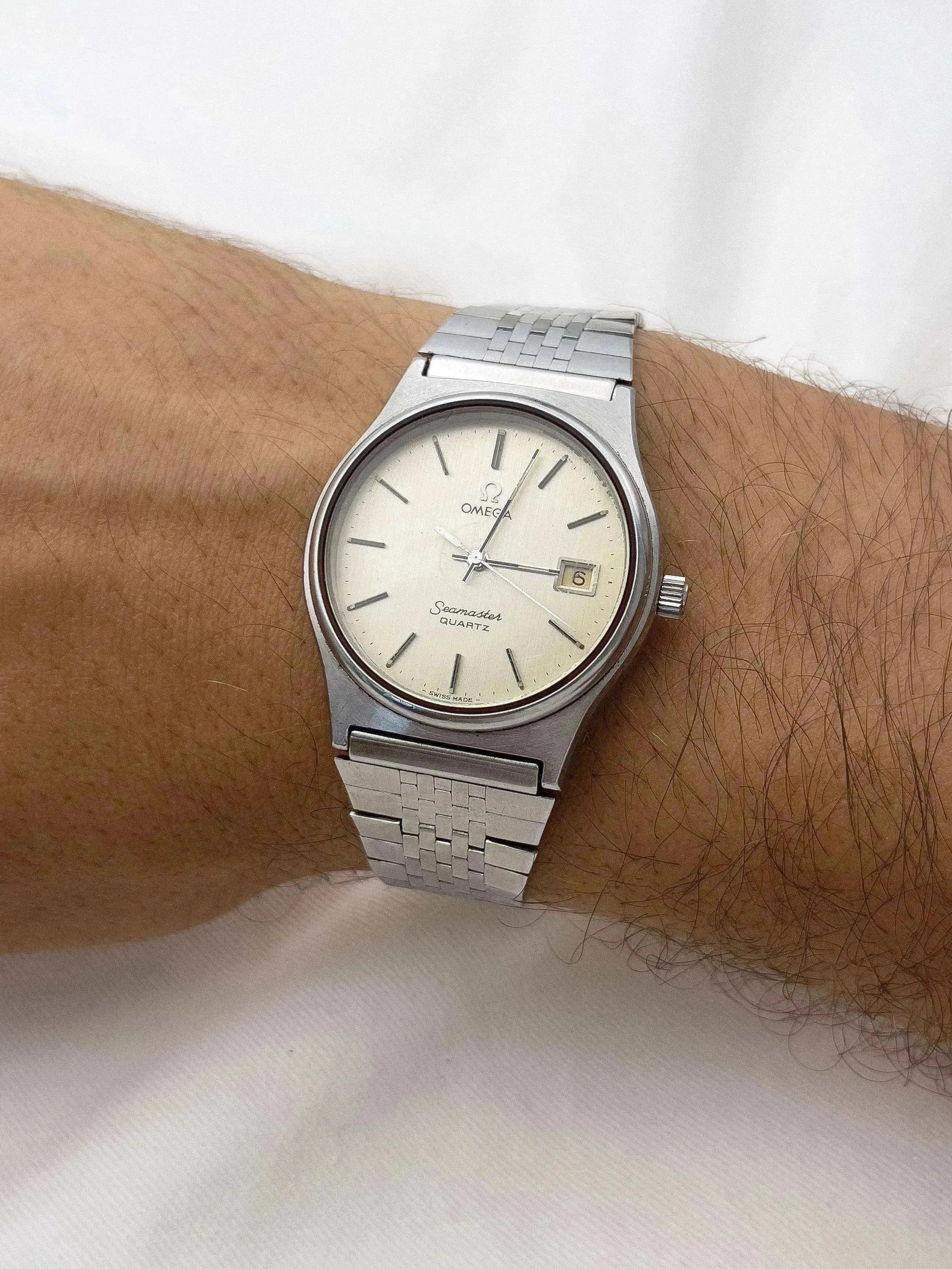 Omega - Seamaster Champagne Patine - boîte - 1976 - Atelier Victor Paris - Vintage Watch Shop Dubai
