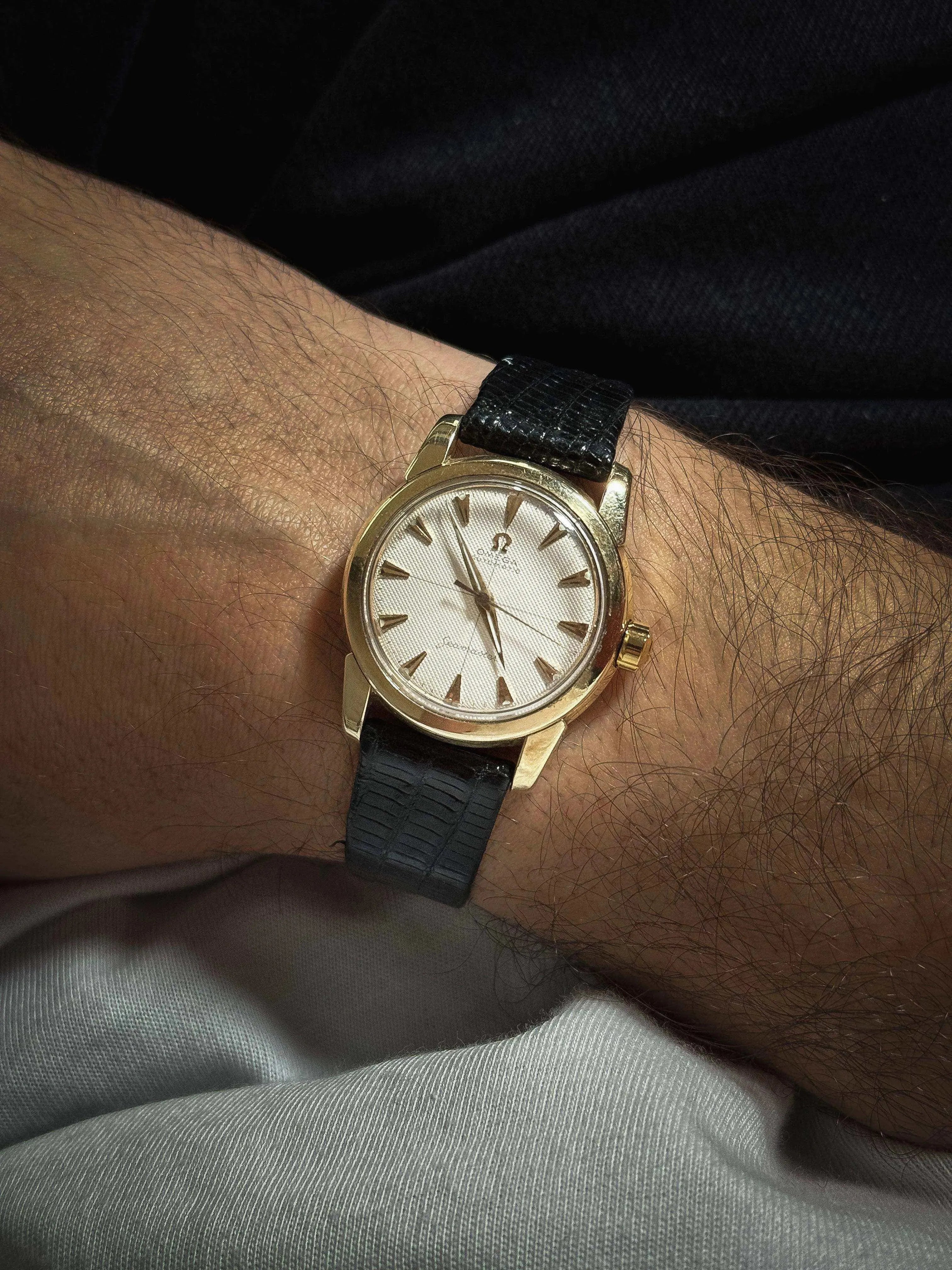 Omega - Seamaster Crosshair Gold - 1956 - Atelier Victor Paris - Vintage Watch Shop Dubai