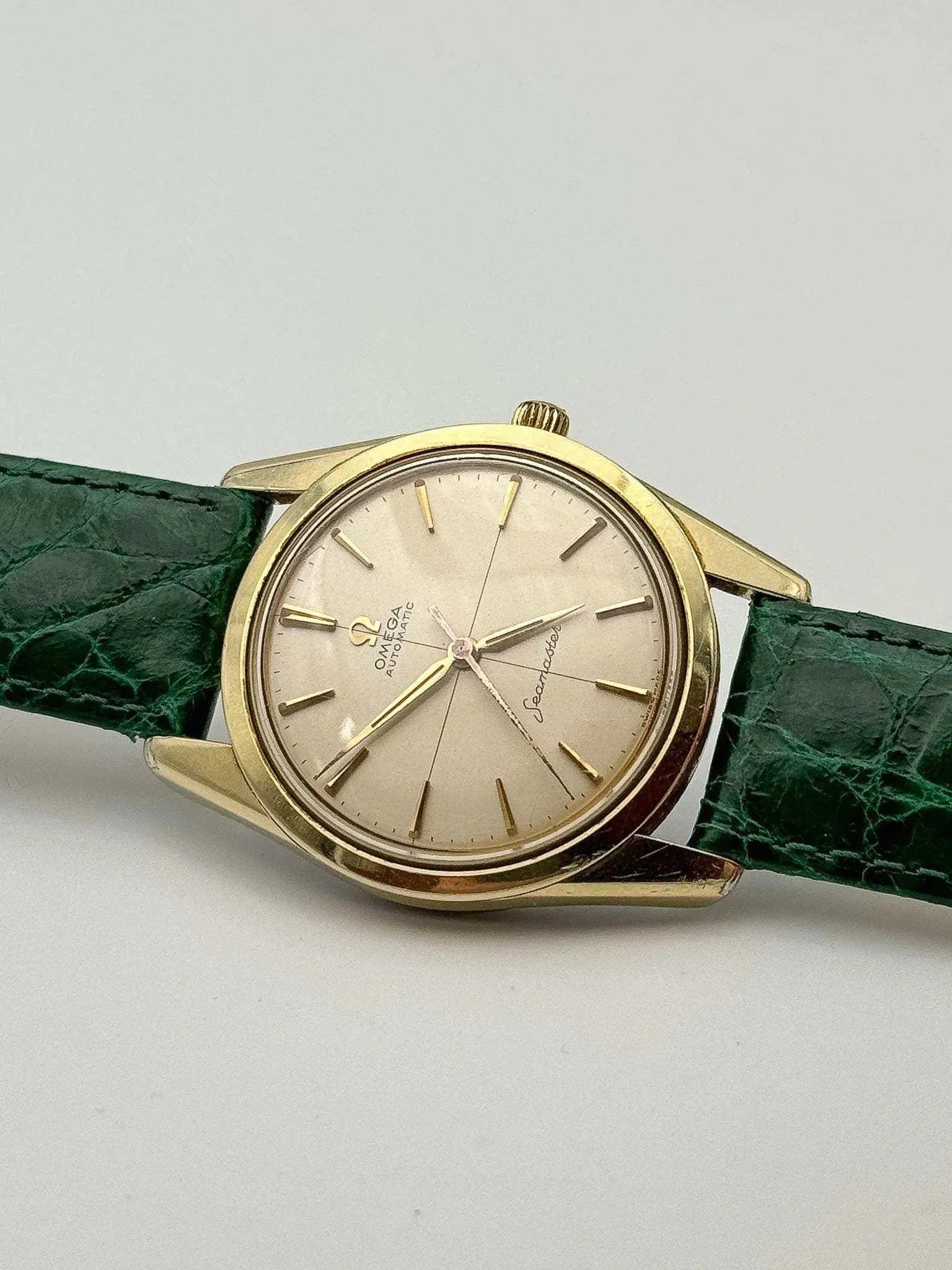 Omega - Seamaster Crosshair Gold - 1960's - Atelier Victor Paris - Vintage Watch Shop Dubai