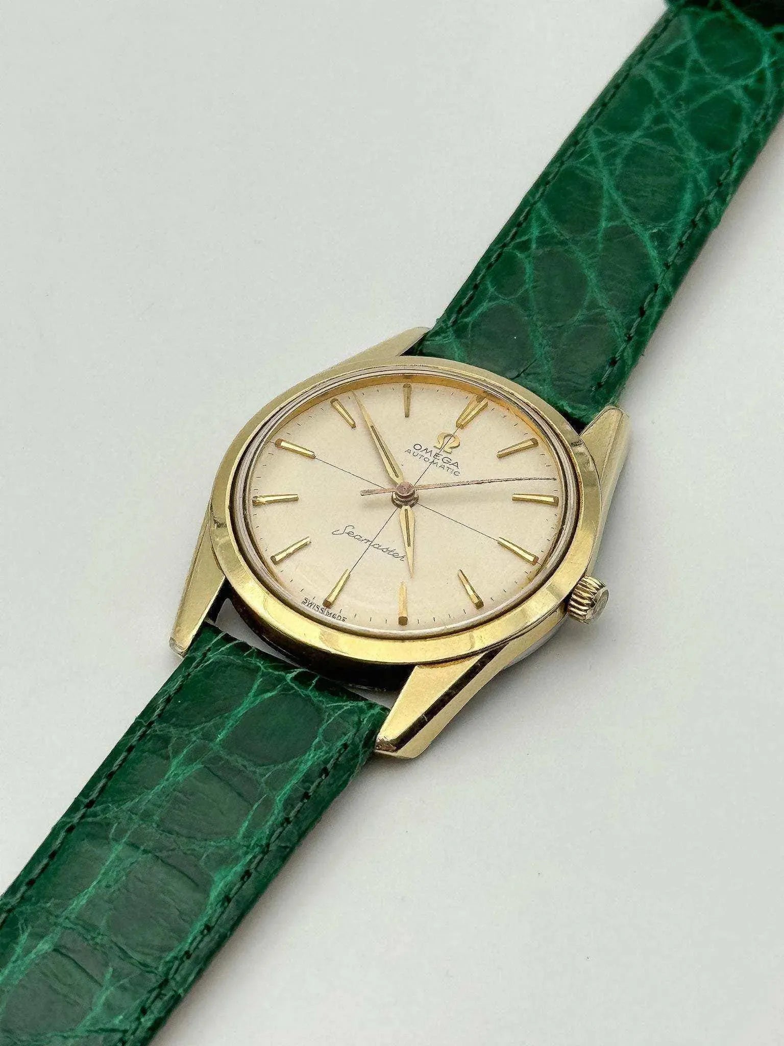 Omega - Seamaster Crosshair Gold - 1960's - Atelier Victor Paris - Vintage Watch Shop Dubai