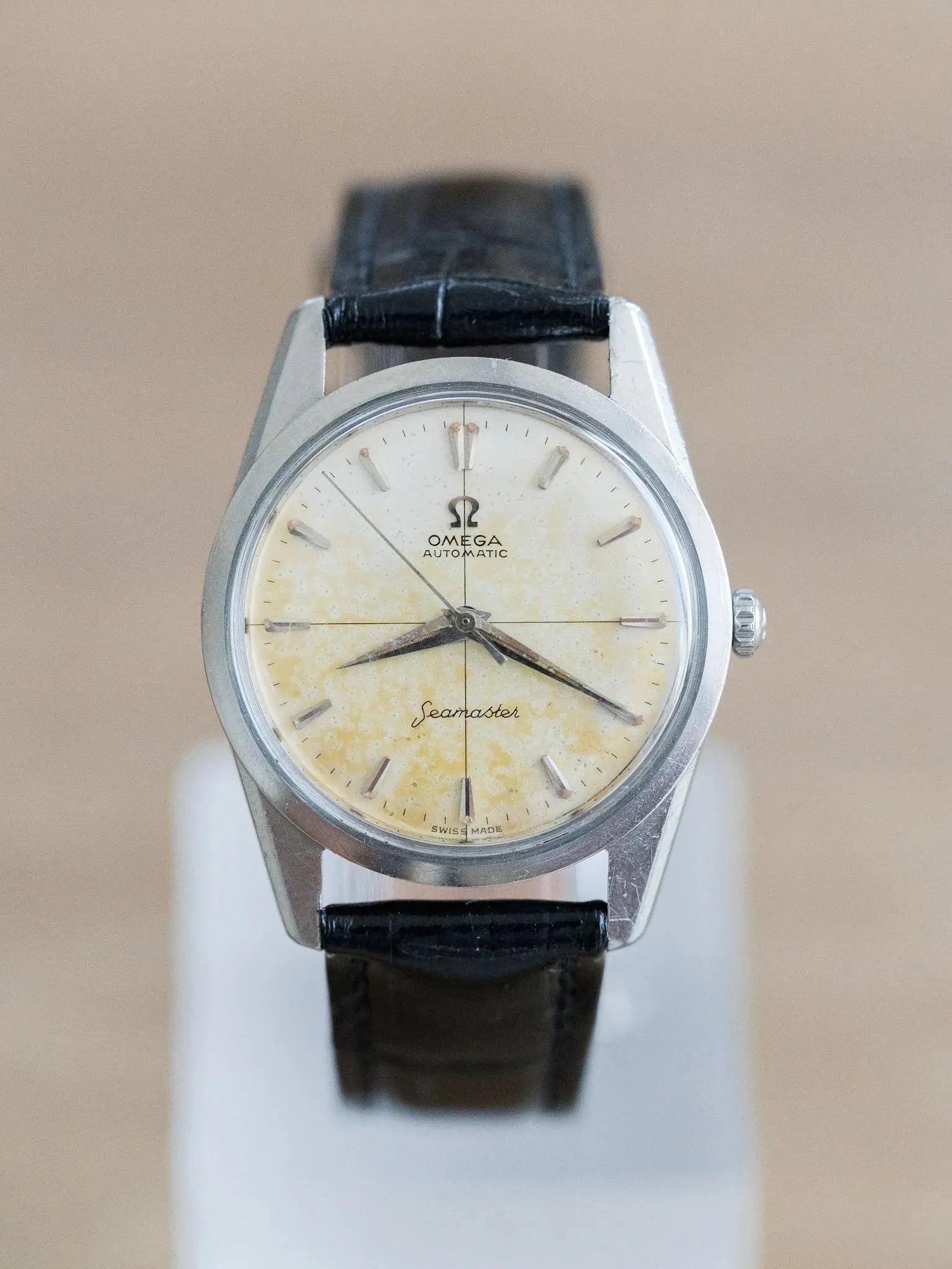 Omega - Seamaster Crosshair Patine - 1961 - Atelier Victor Paris - Vintage Watch Shop Dubai