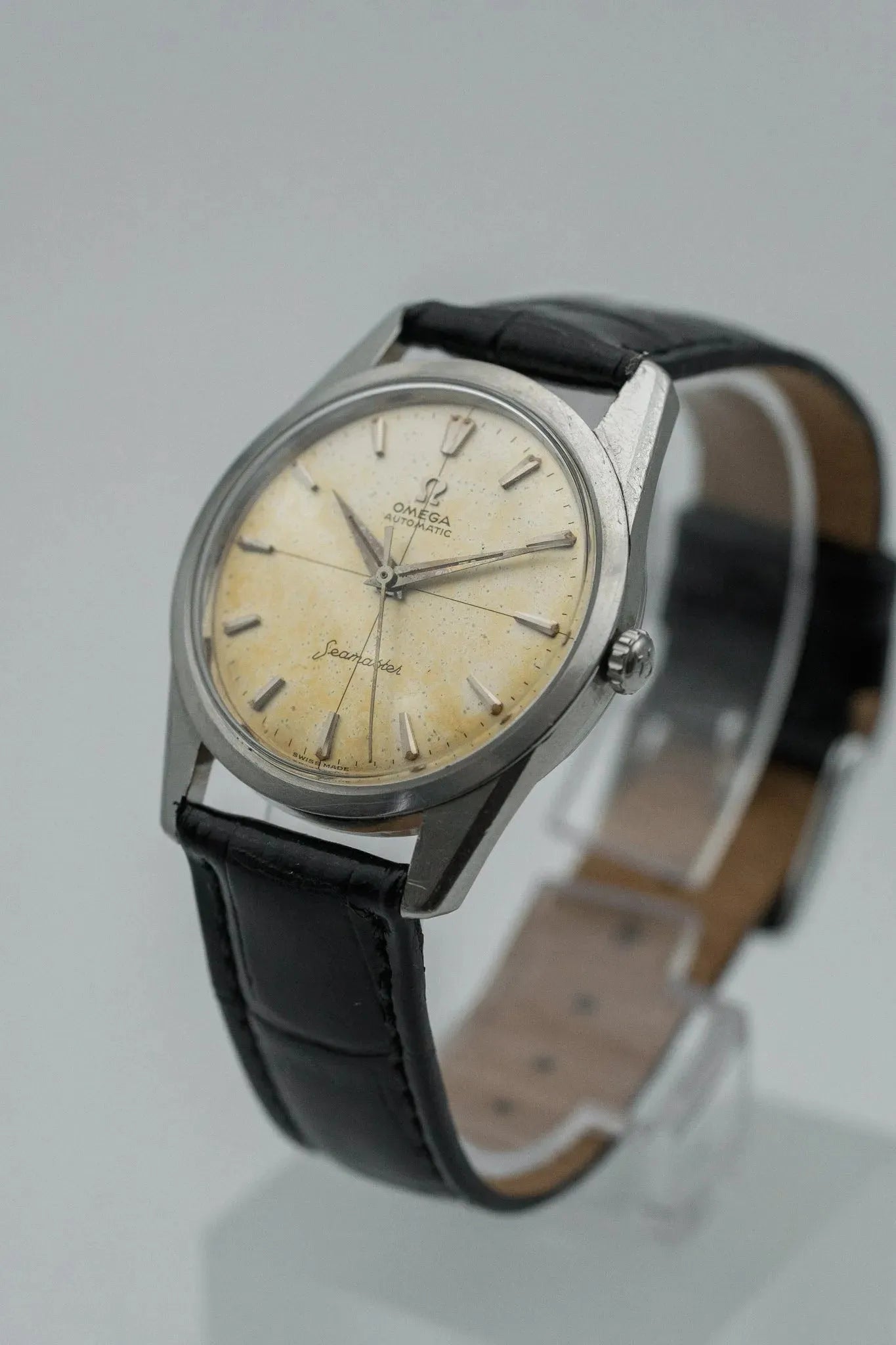 Omega - Seamaster Crosshair Patine - 1961 - Atelier Victor - Vintage Watch Shop