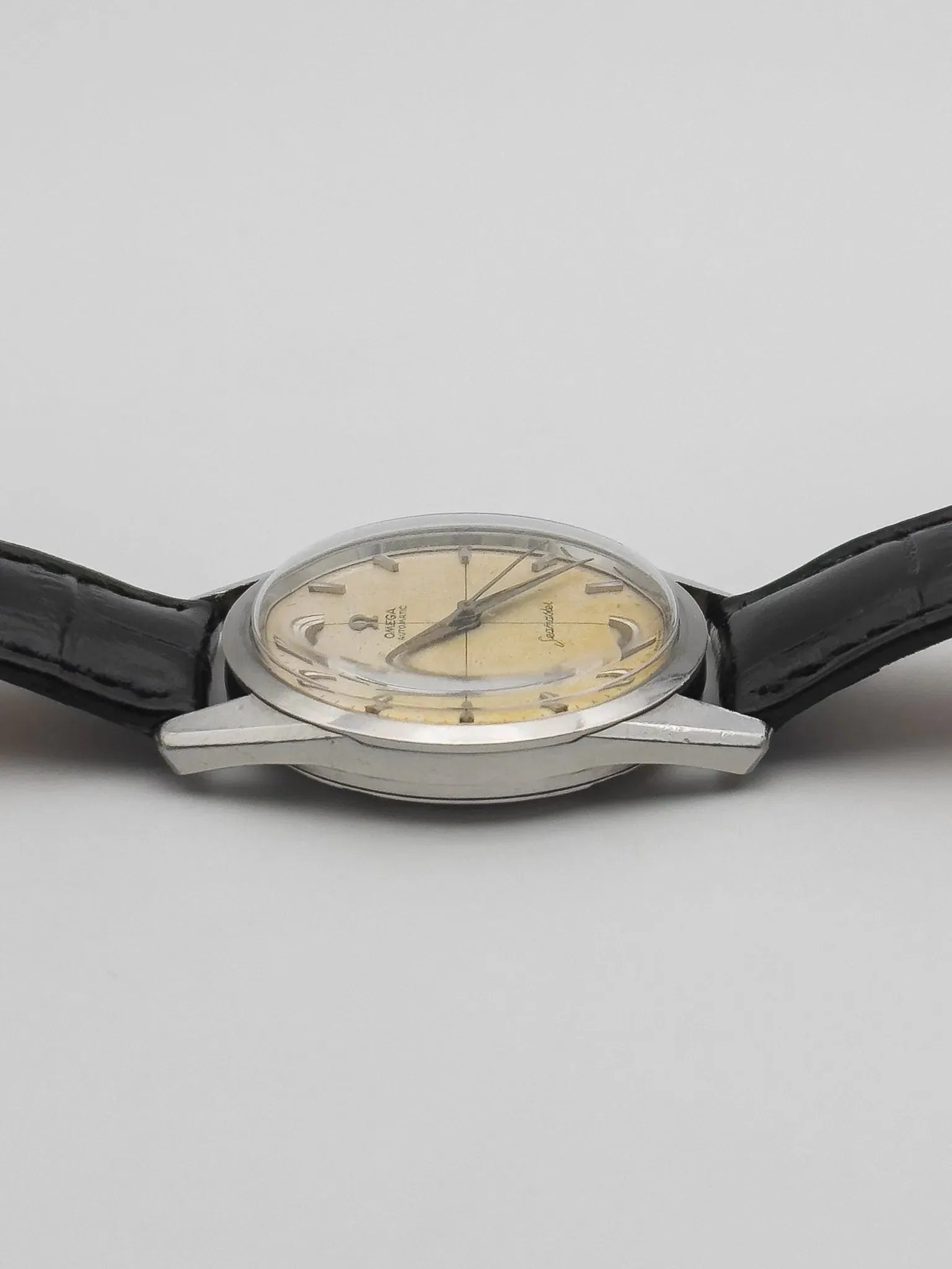 Omega - Seamaster Crosshair Patine - 1961 - Atelier Victor - Vintage Watch Shop