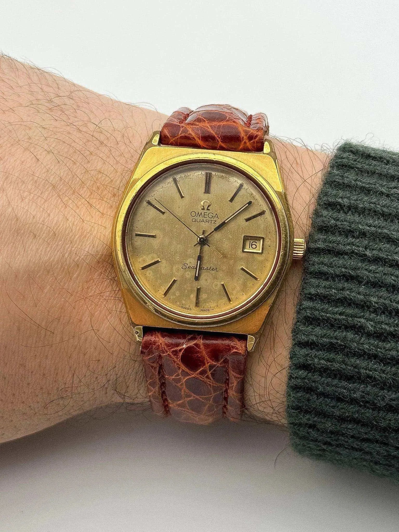 Omega - Seamaster Date Patine - 1978 - Atelier Victor Paris - Vintage Watch Shop Dubai